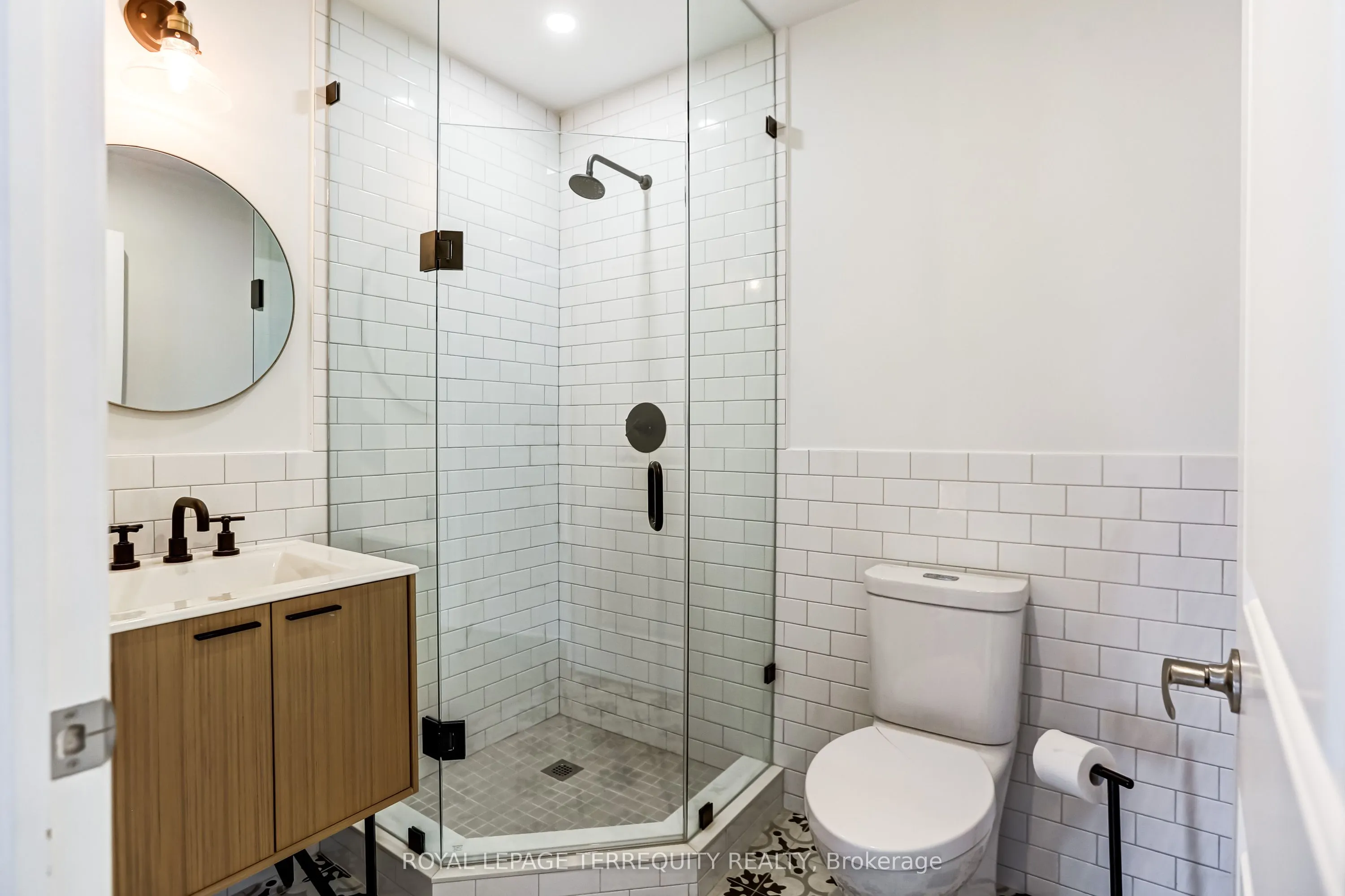245 Dalesford Road #422