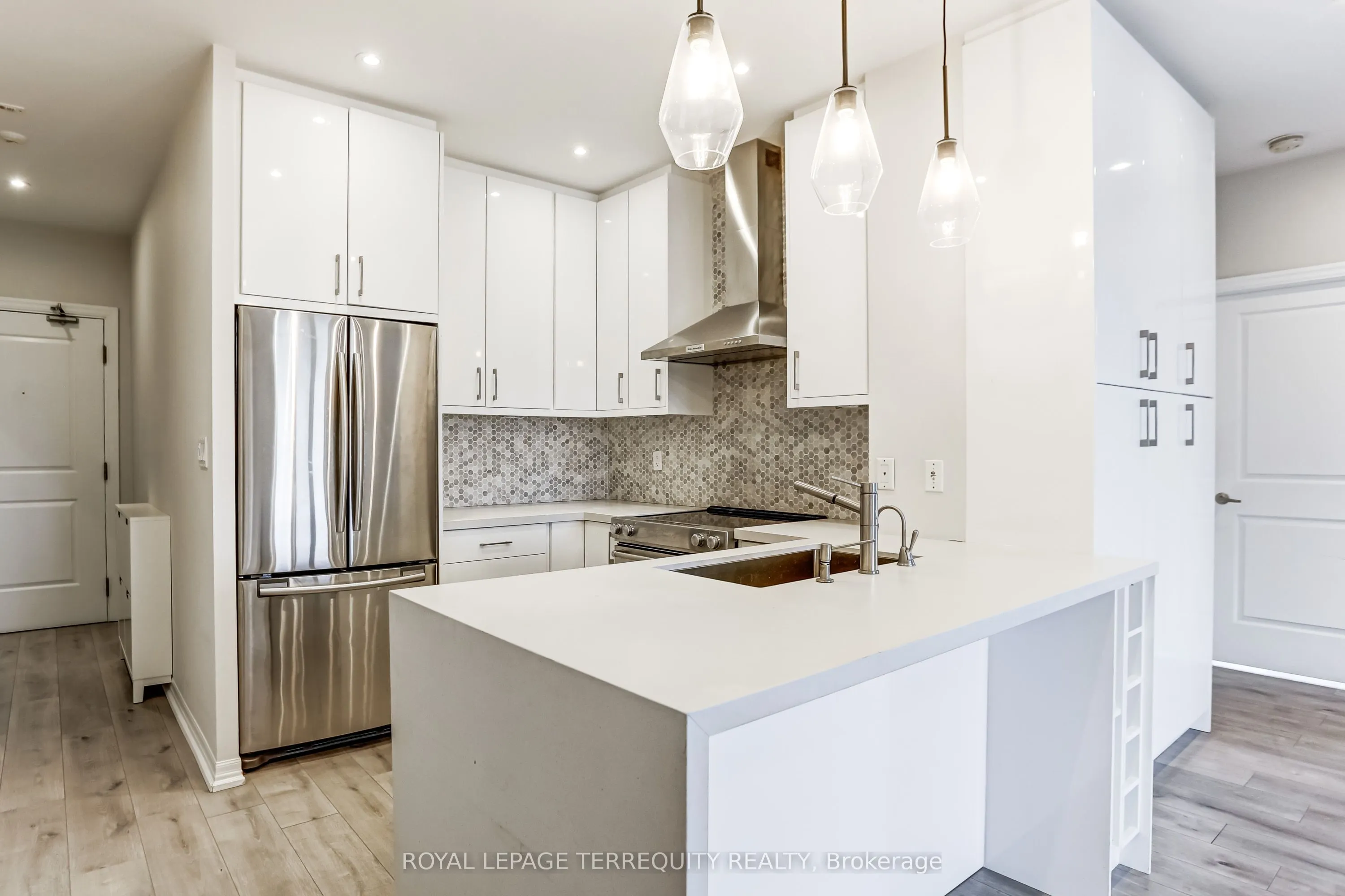 245 Dalesford Road #422