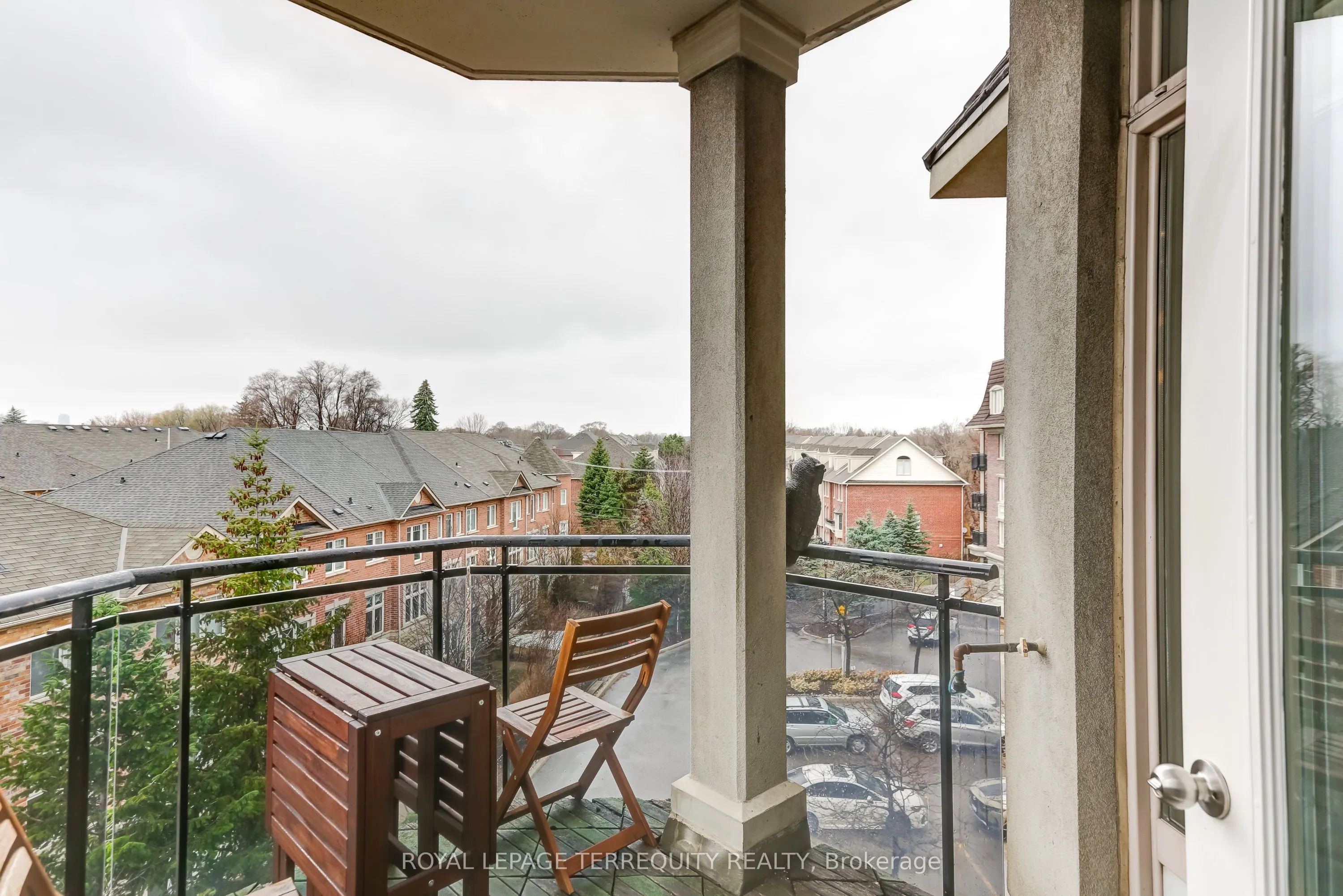 245 Dalesford Road #422