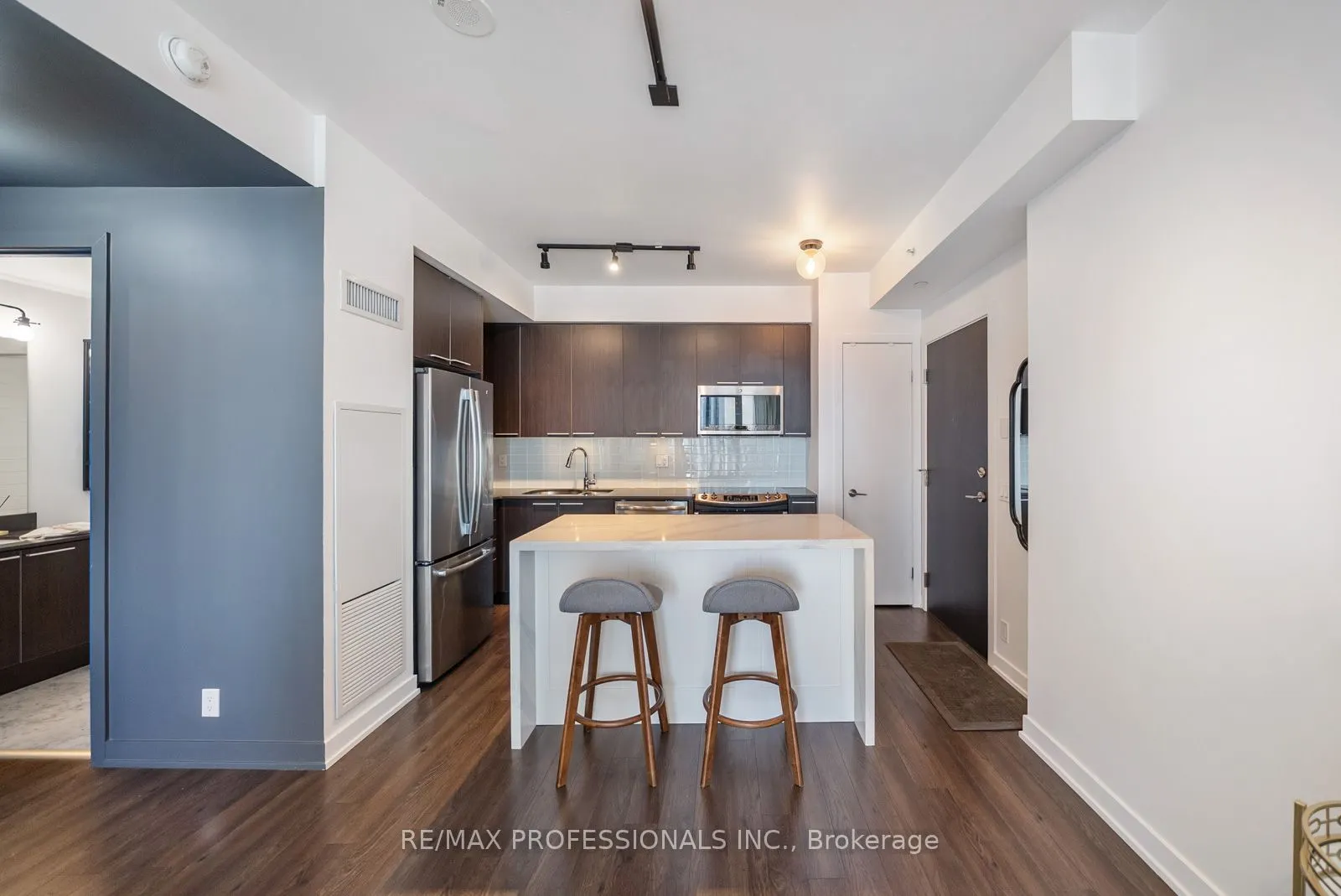 10 Park Lawn Road #1705