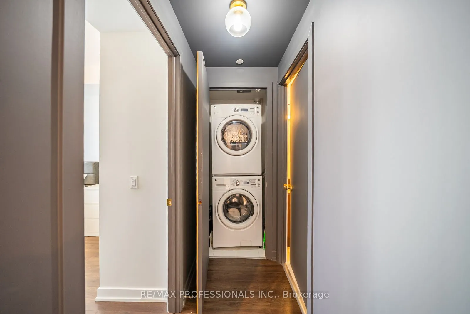 10 Park Lawn Road #1705