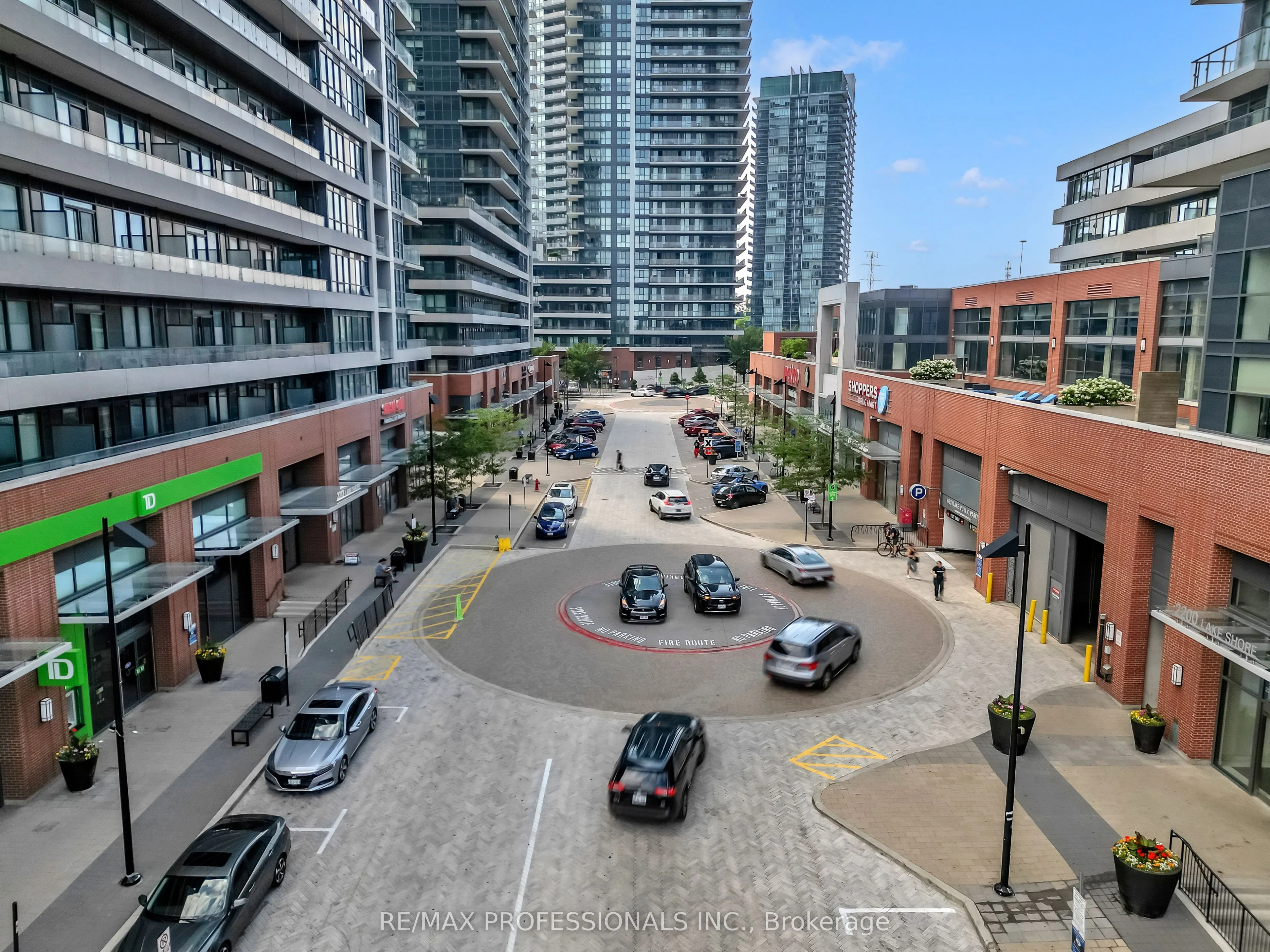 10 Park Lawn Road #1705