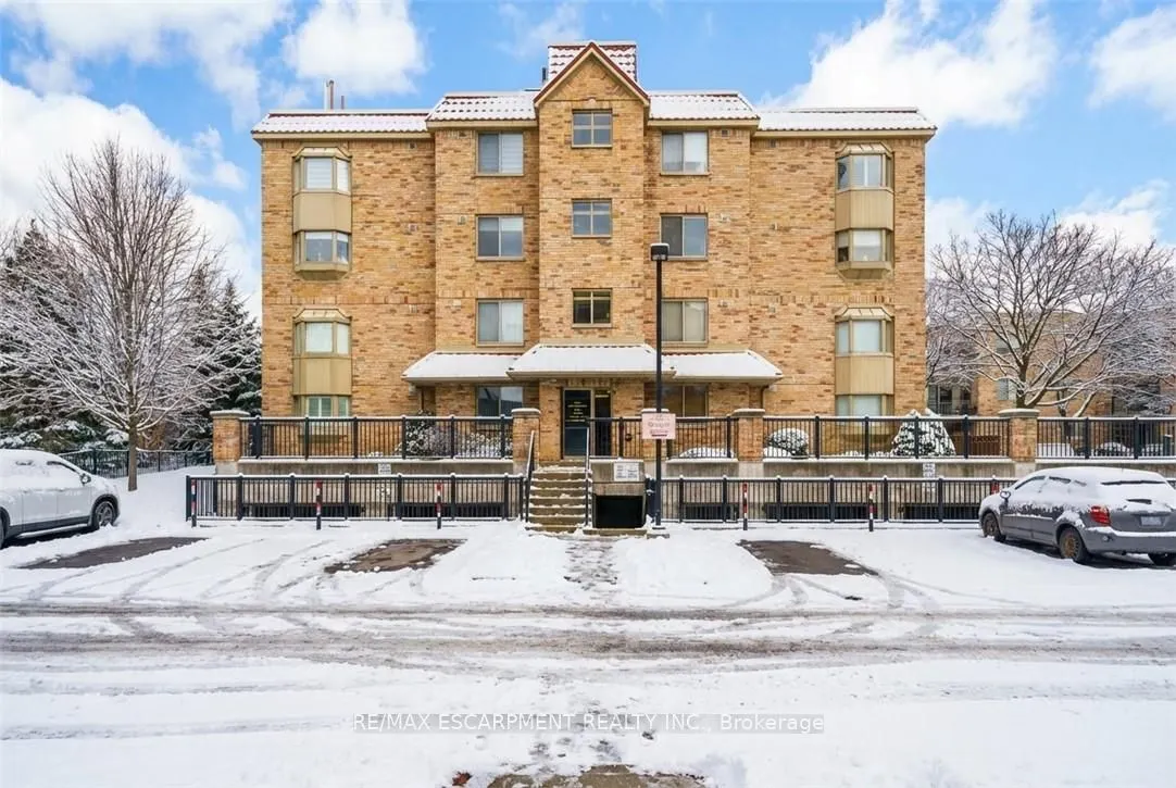 3499 UPPER MIDDLE Road #211