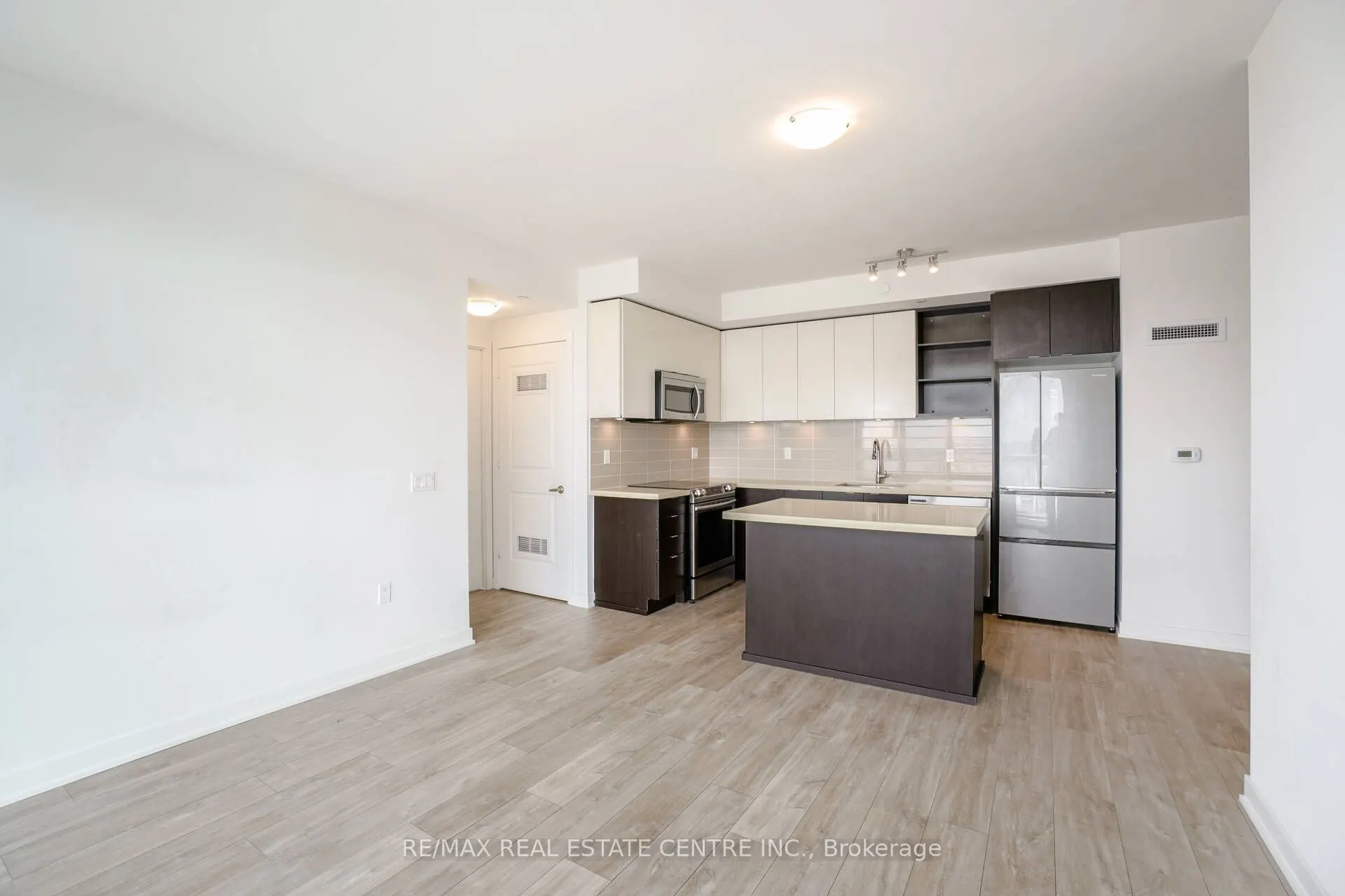 4677 Glen Erin Drive #802