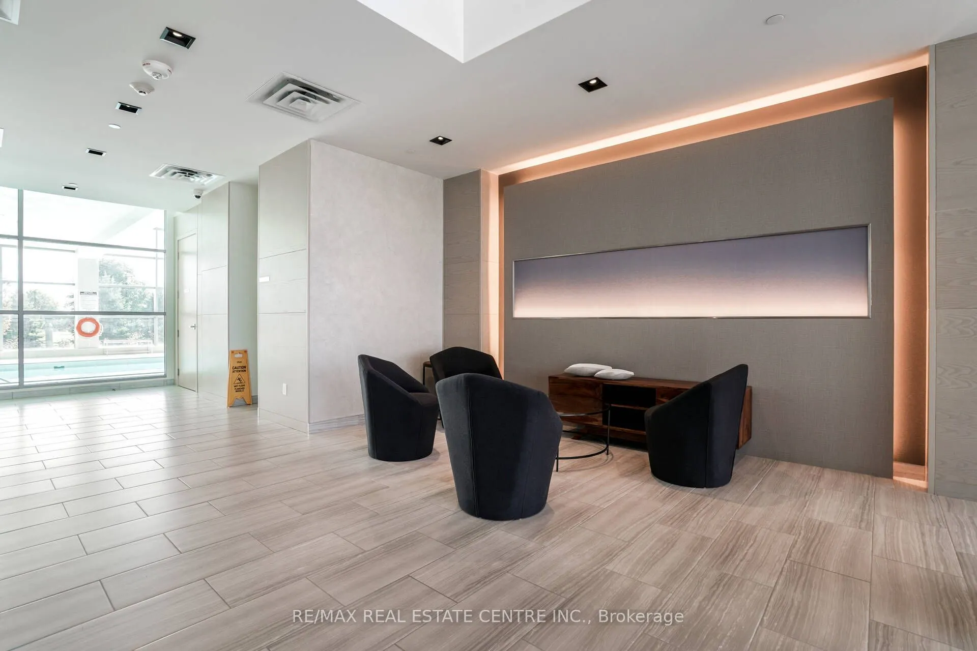 4677 Glen Erin Drive #802