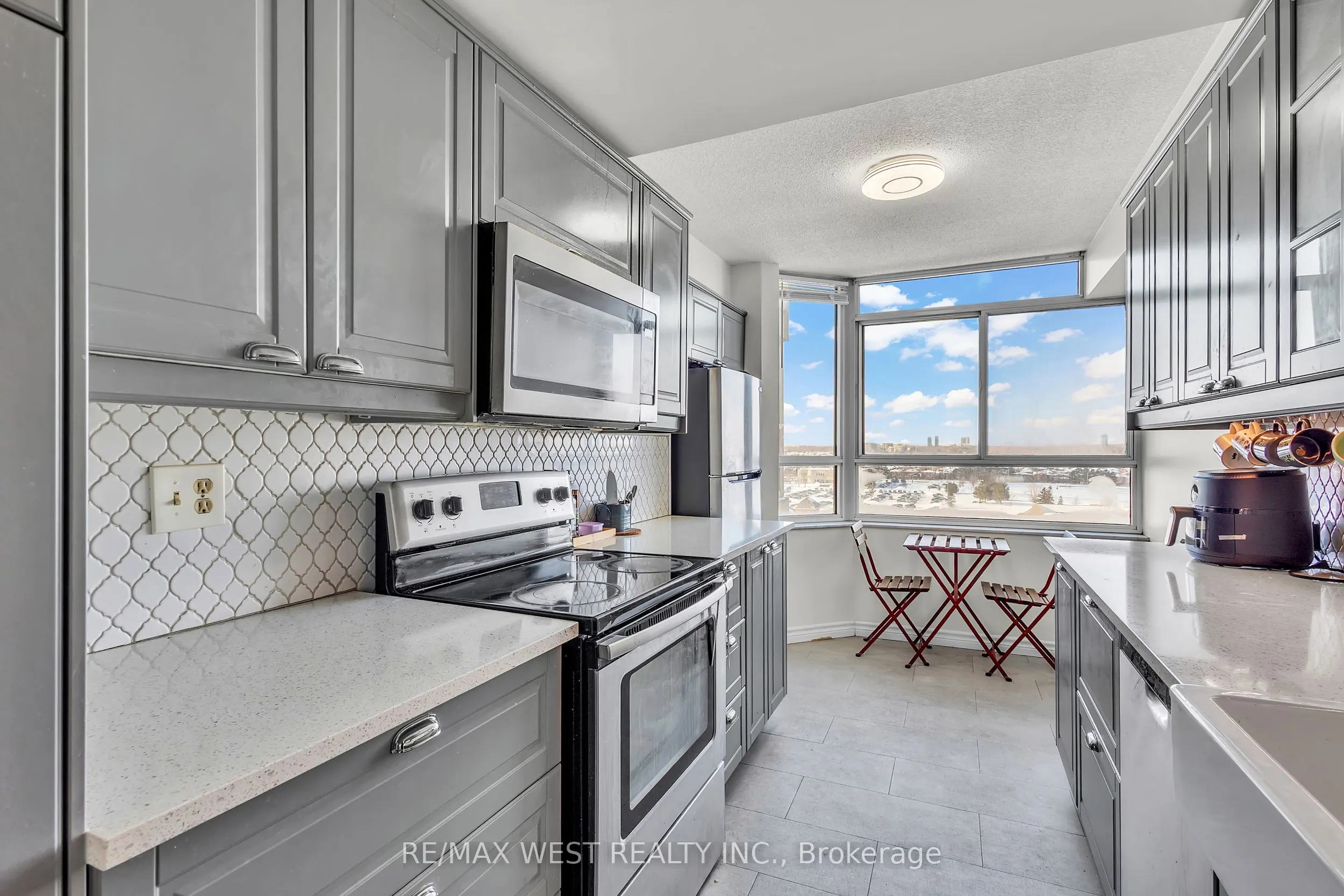 100 County Court Boulevard #1107