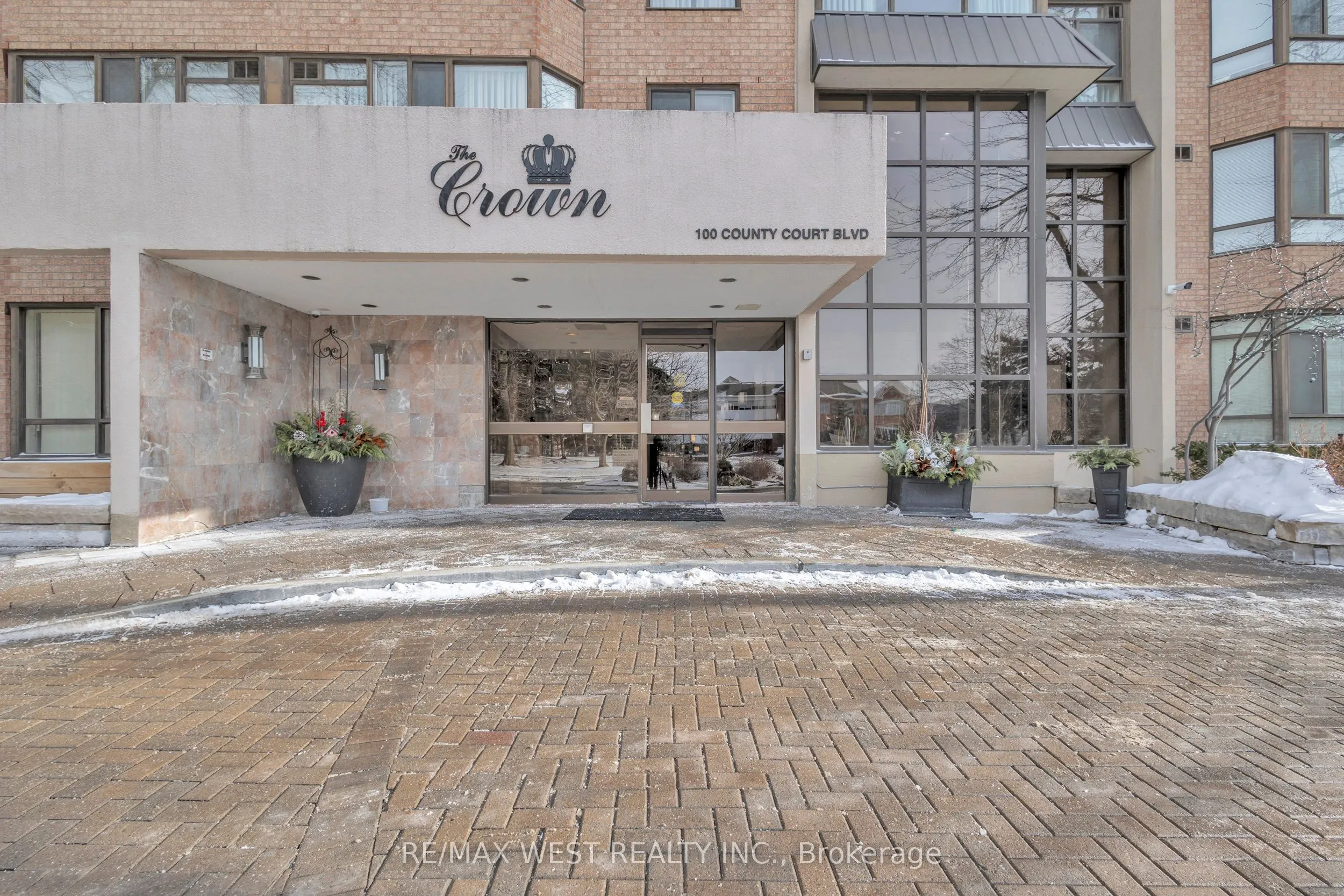 100 County Court Boulevard #1107