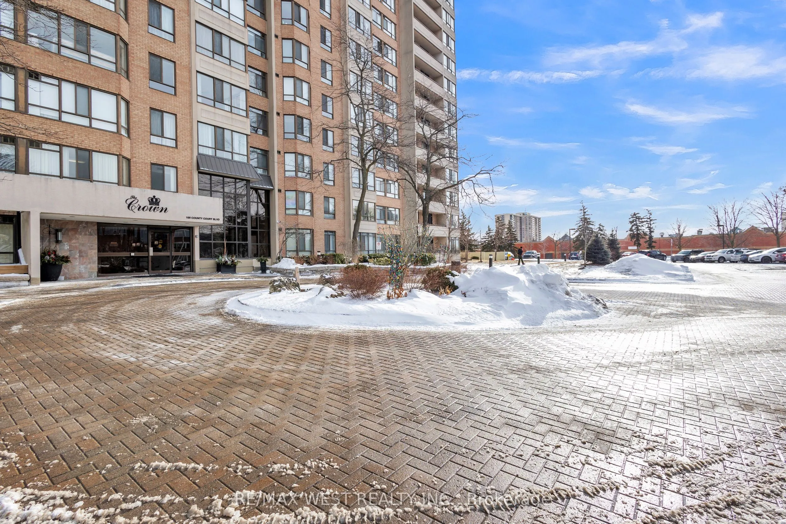 100 County Court Boulevard #1107