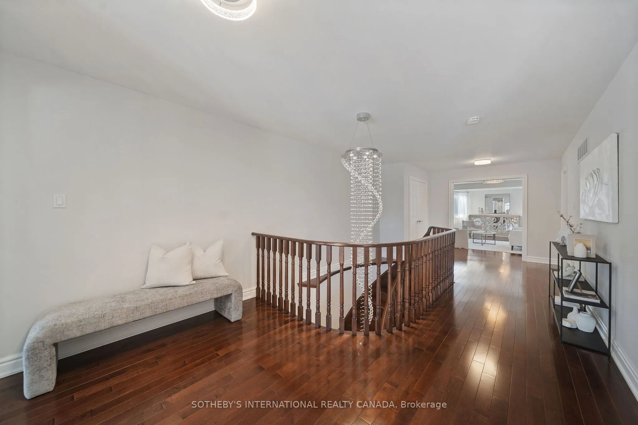 1939 Calgary Court