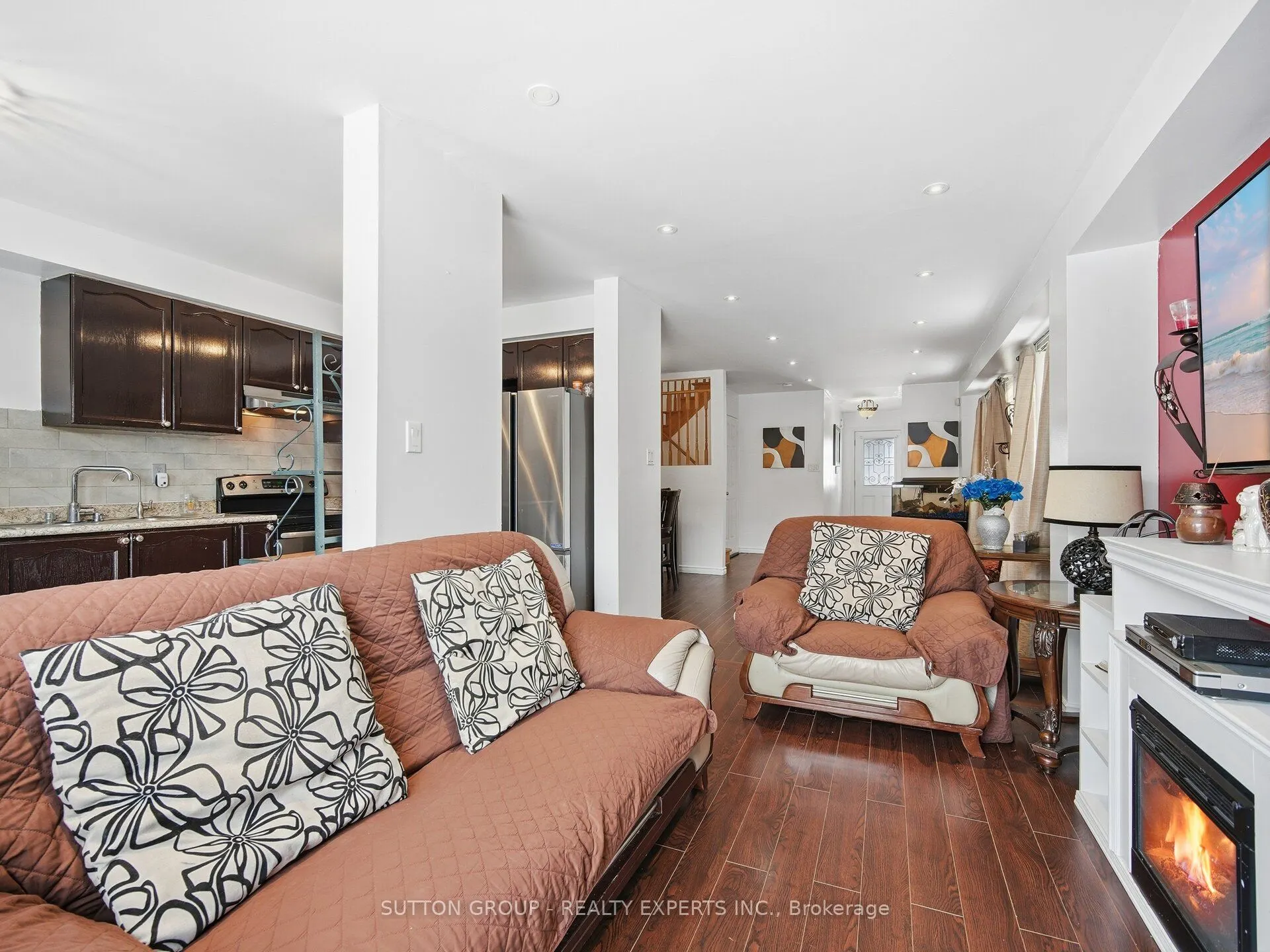 45 Ridgefield Court