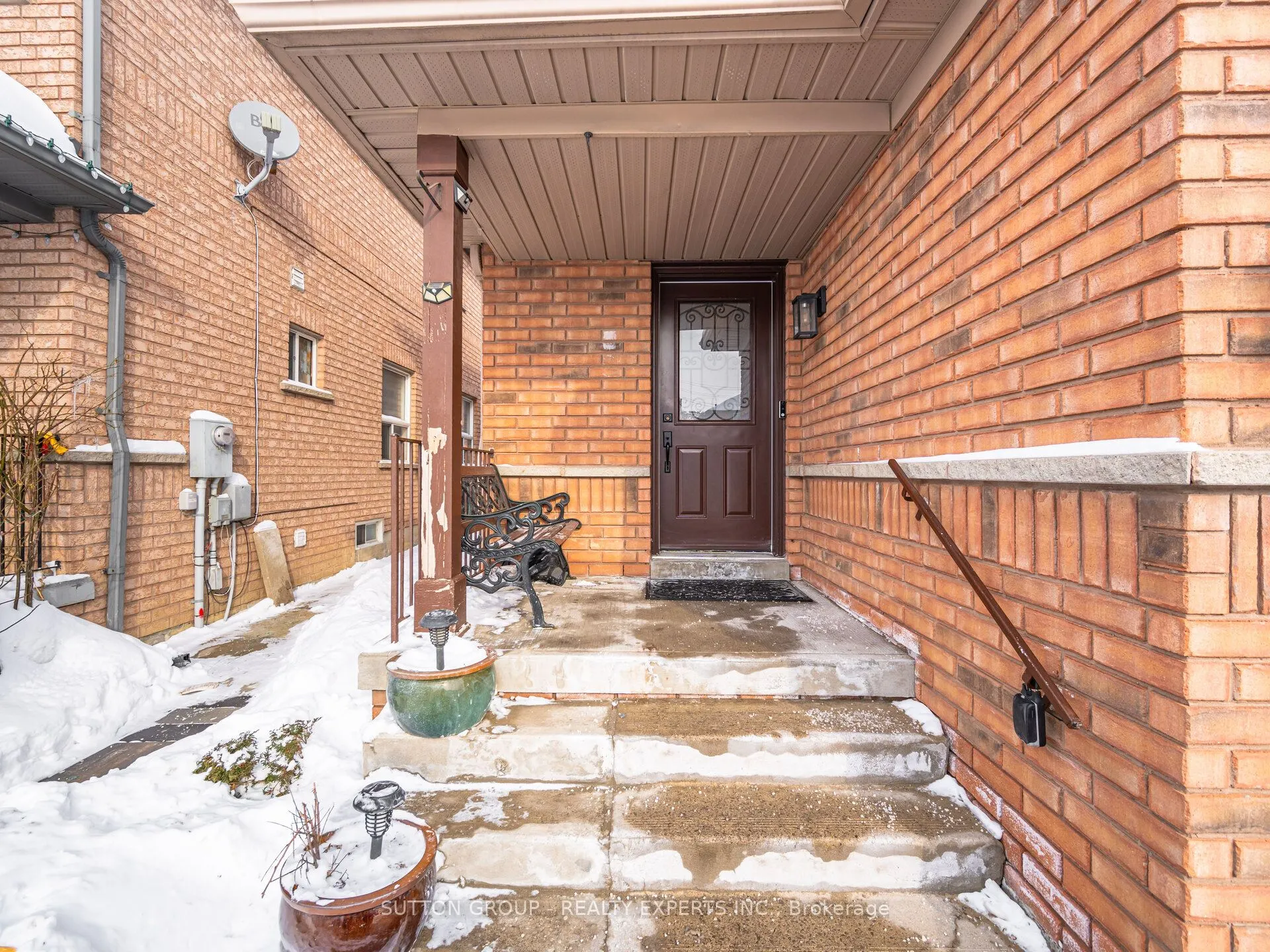 45 Ridgefield Court