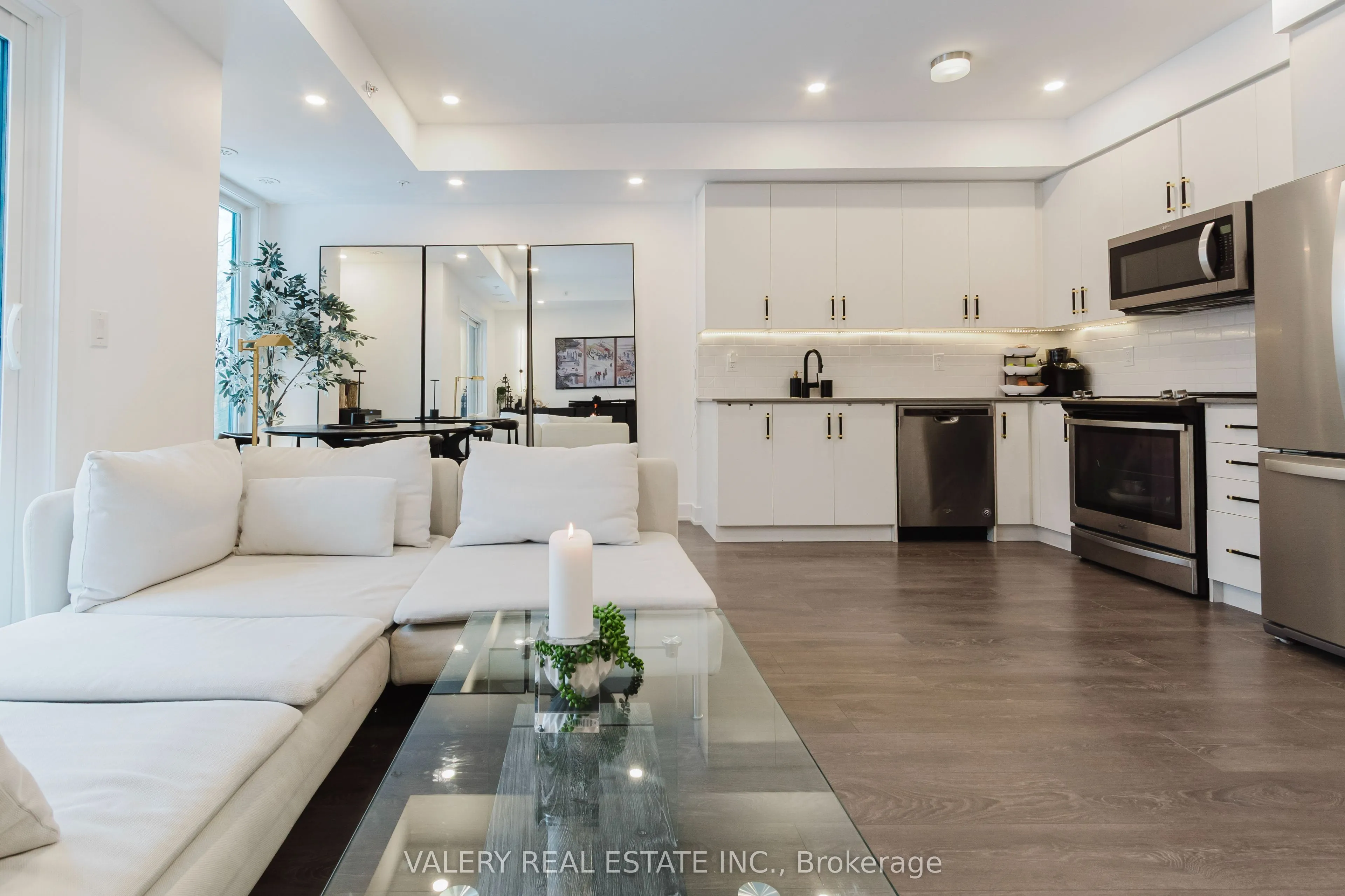 3492 Widdicombe Way #16