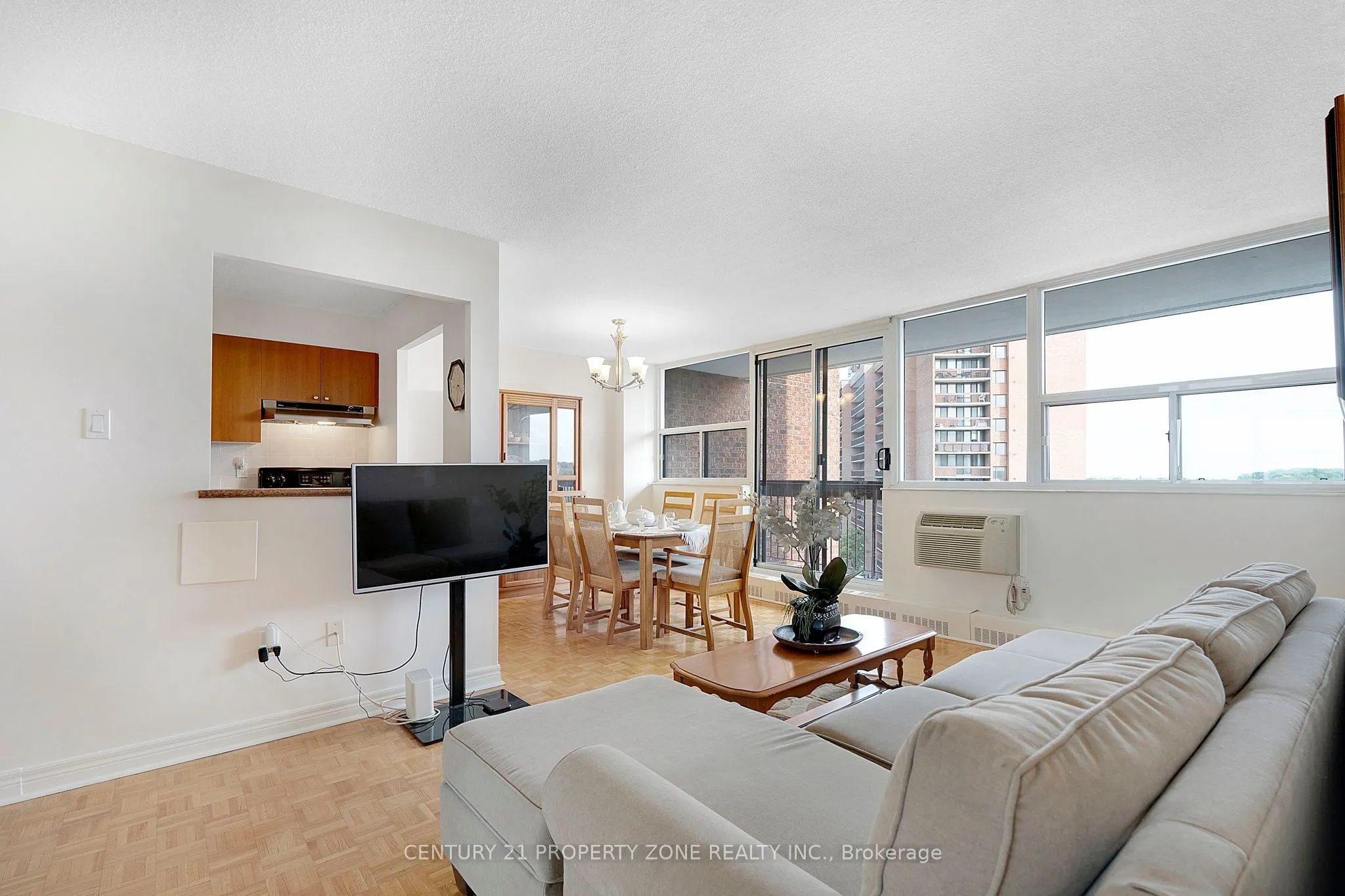 3501 Glen Erin Drive #905