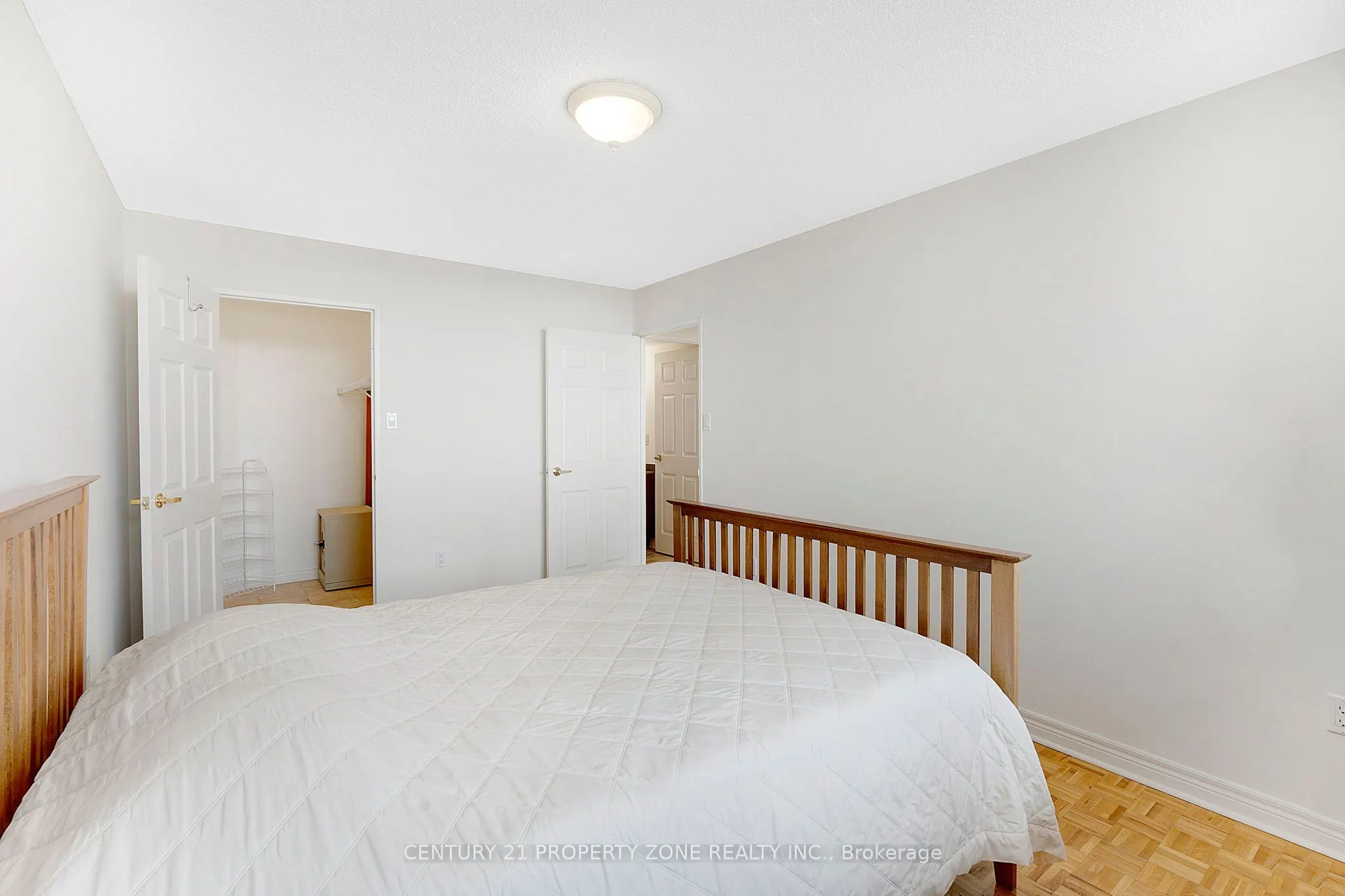 3501 Glen Erin Drive #905