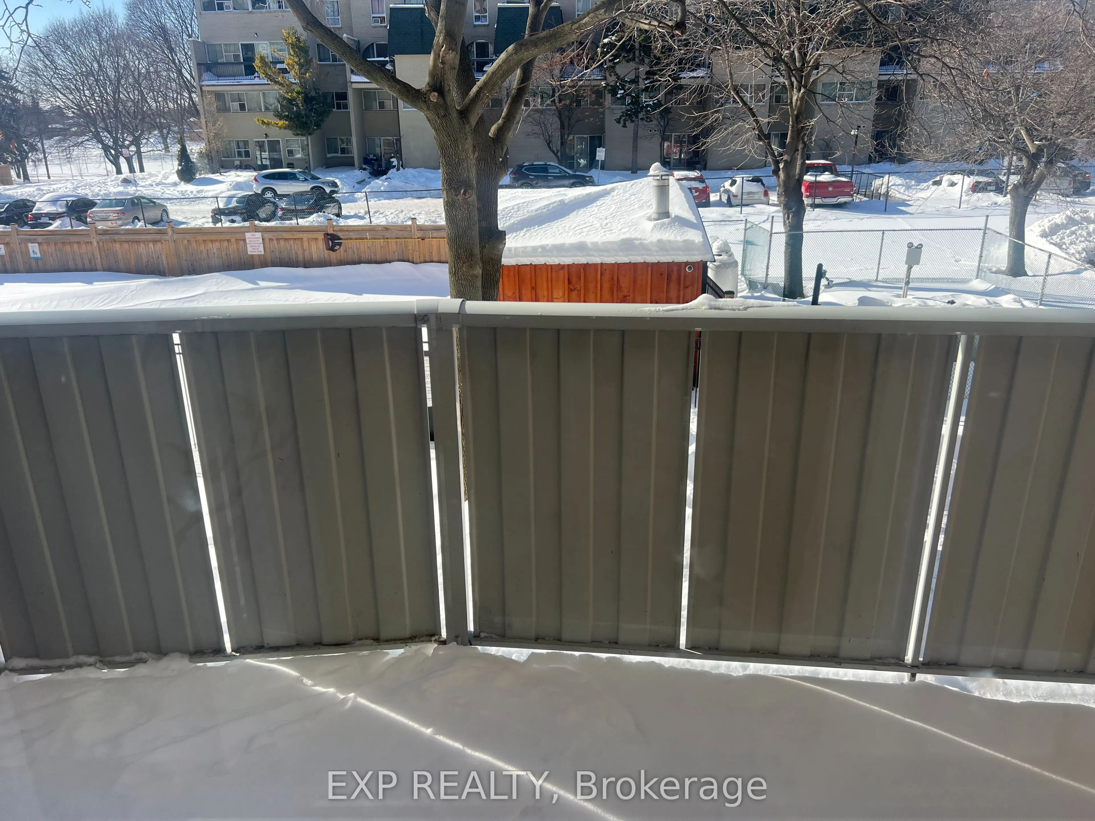 1660 Bloor Street #208