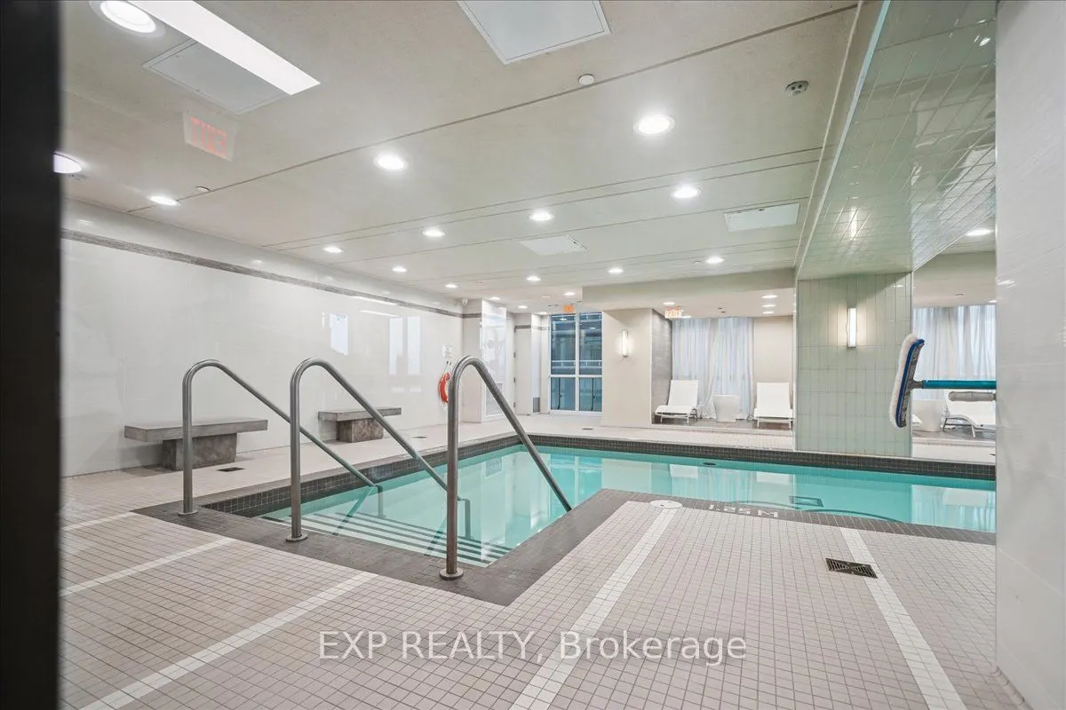 59 Annie Craig Drive #3404