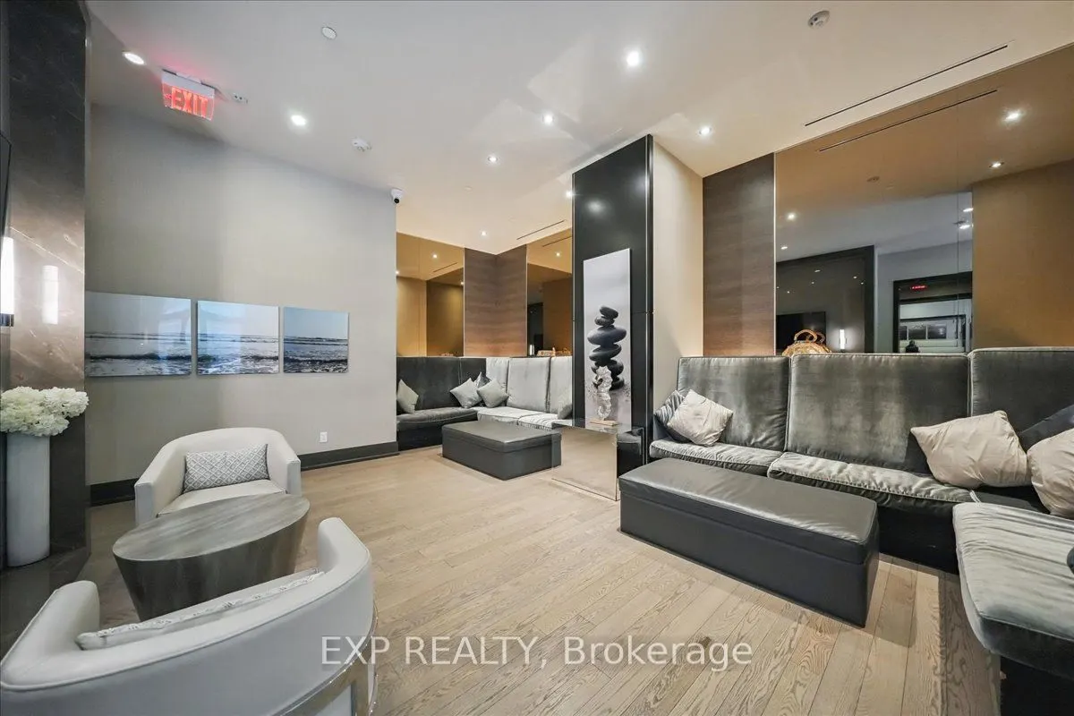 59 Annie Craig Drive #3404