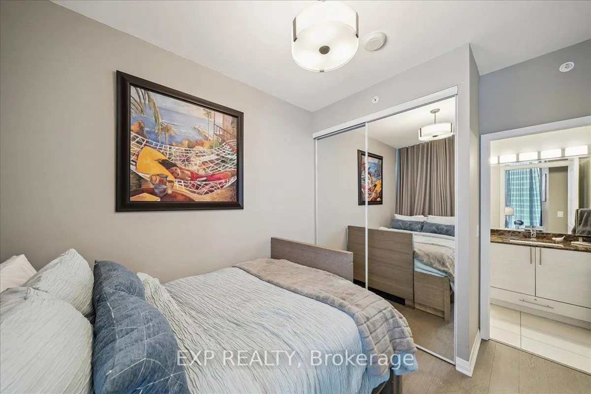 59 Annie Craig Drive #3404