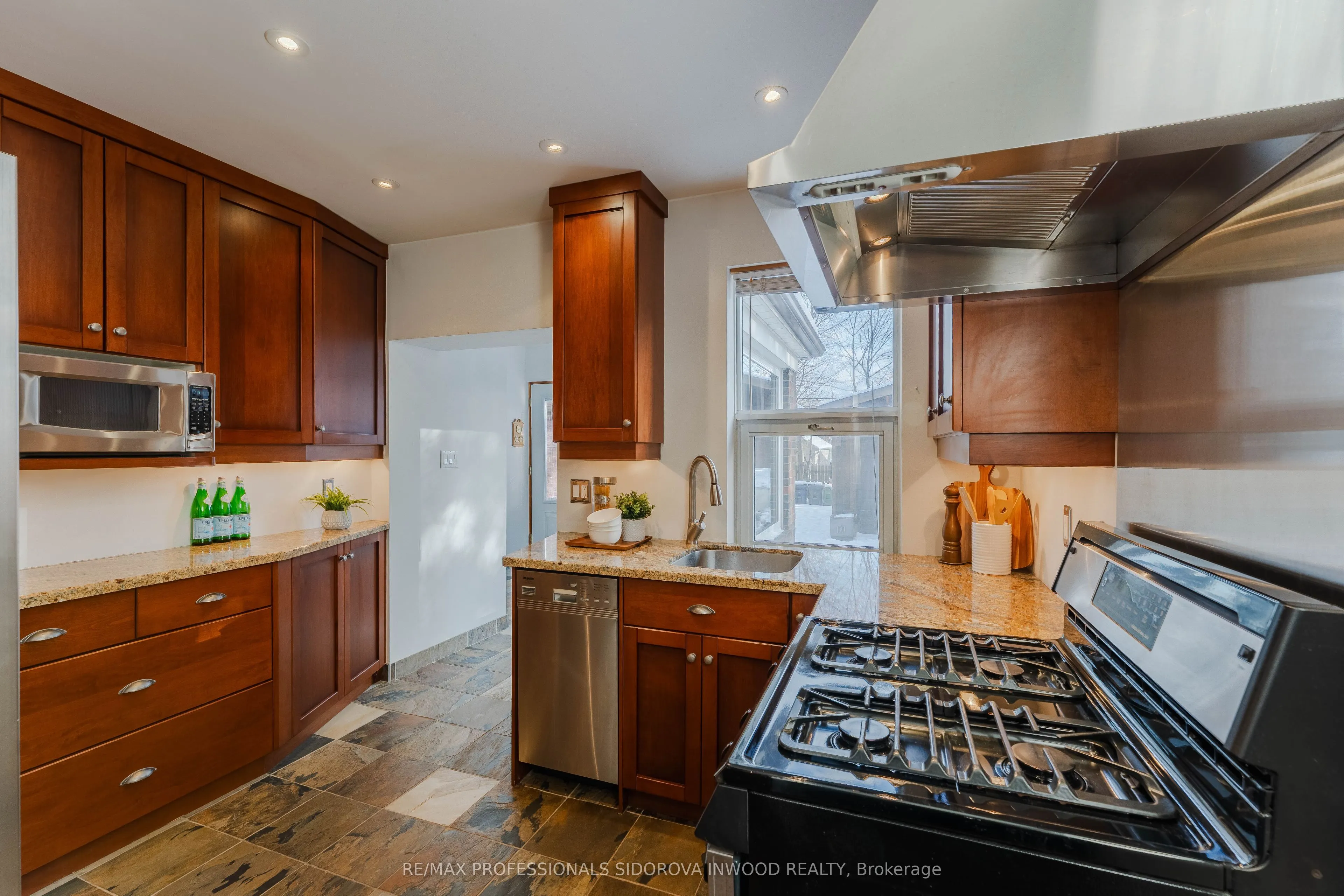 11 Winfield Avenue