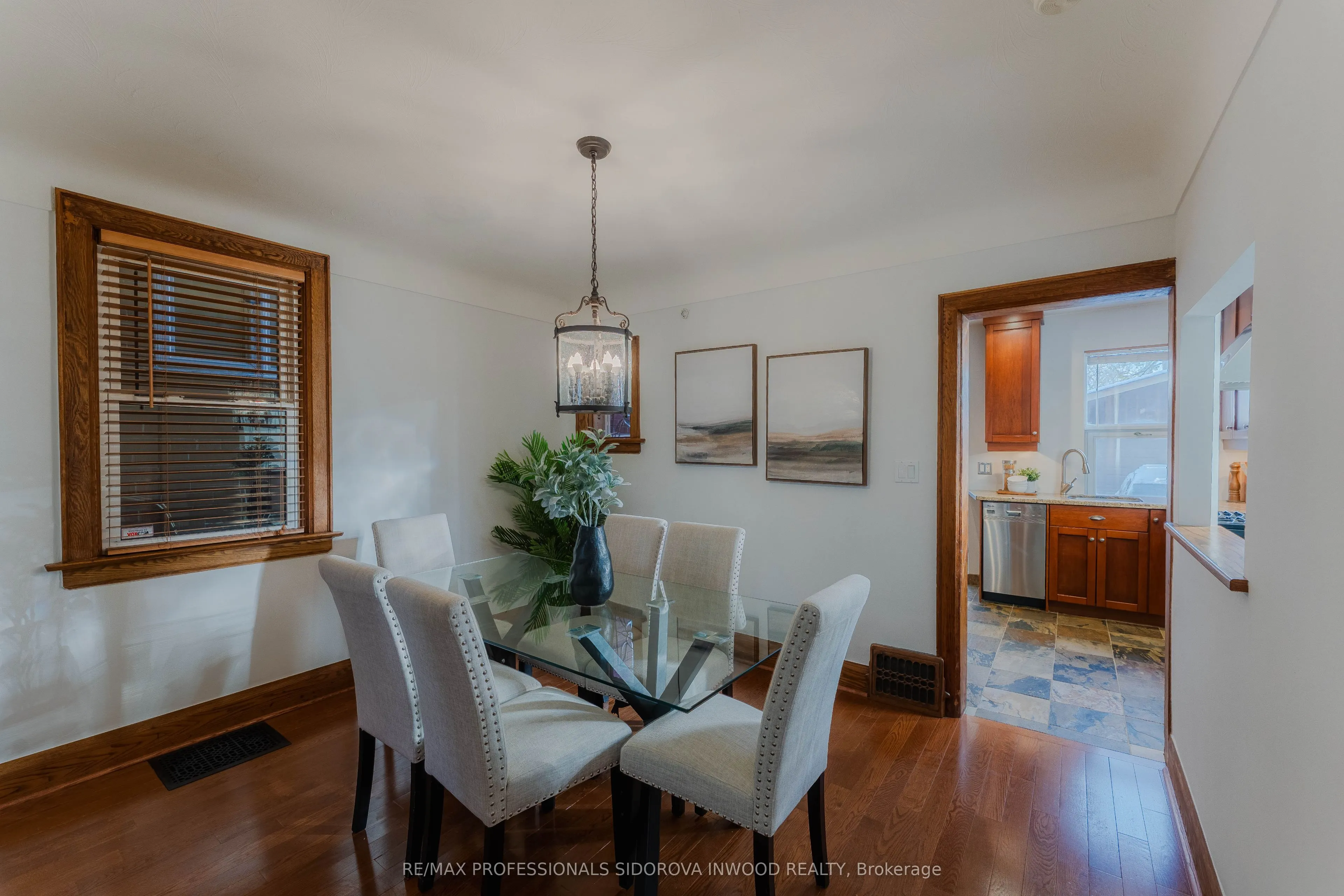 11 Winfield Avenue