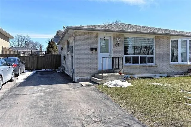 65 Newstead Crescent