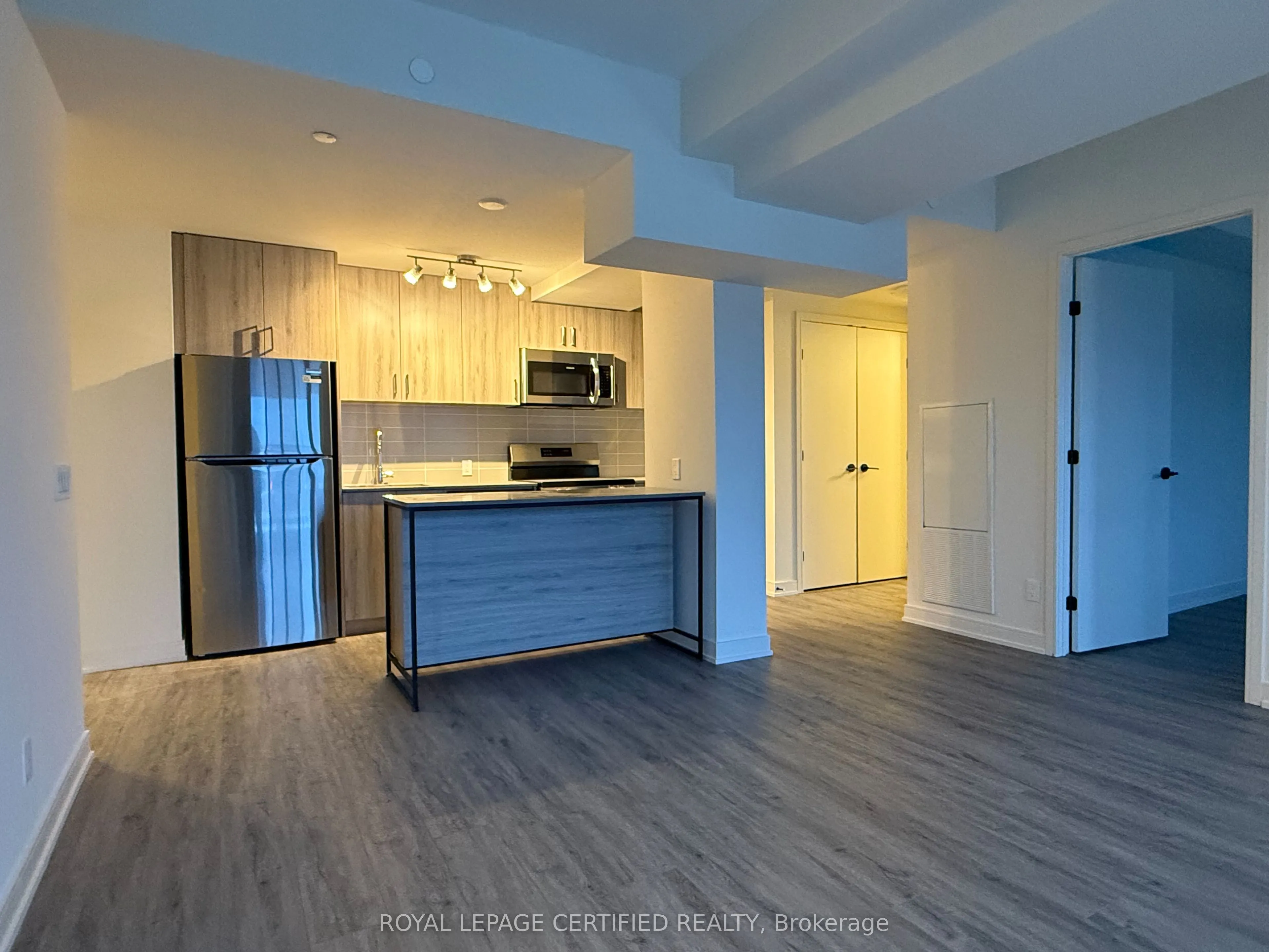 8020 Derry Road #201