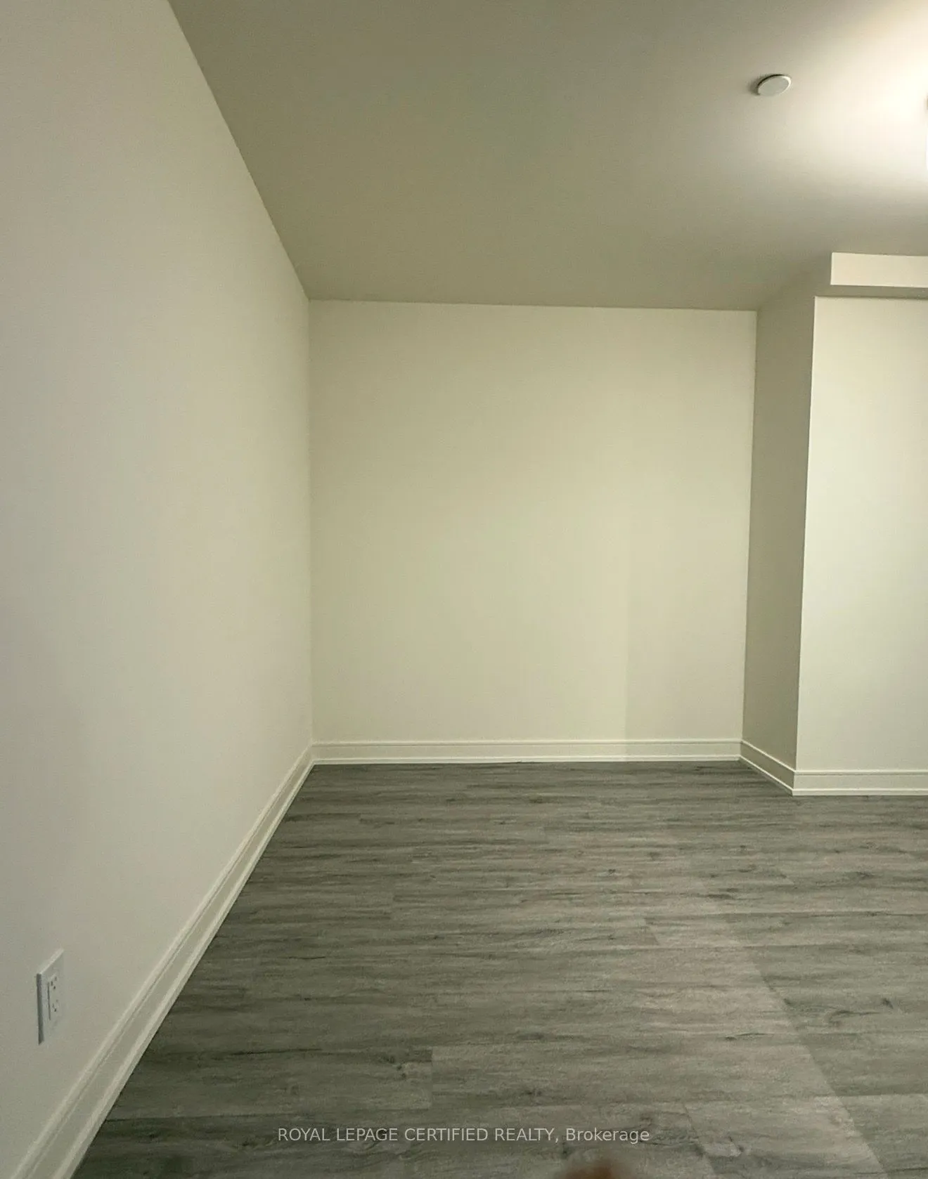 8020 Derry Road #201