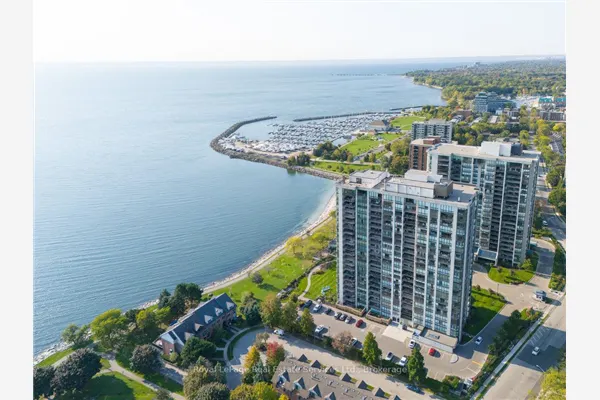 2170 Marine Drive #701