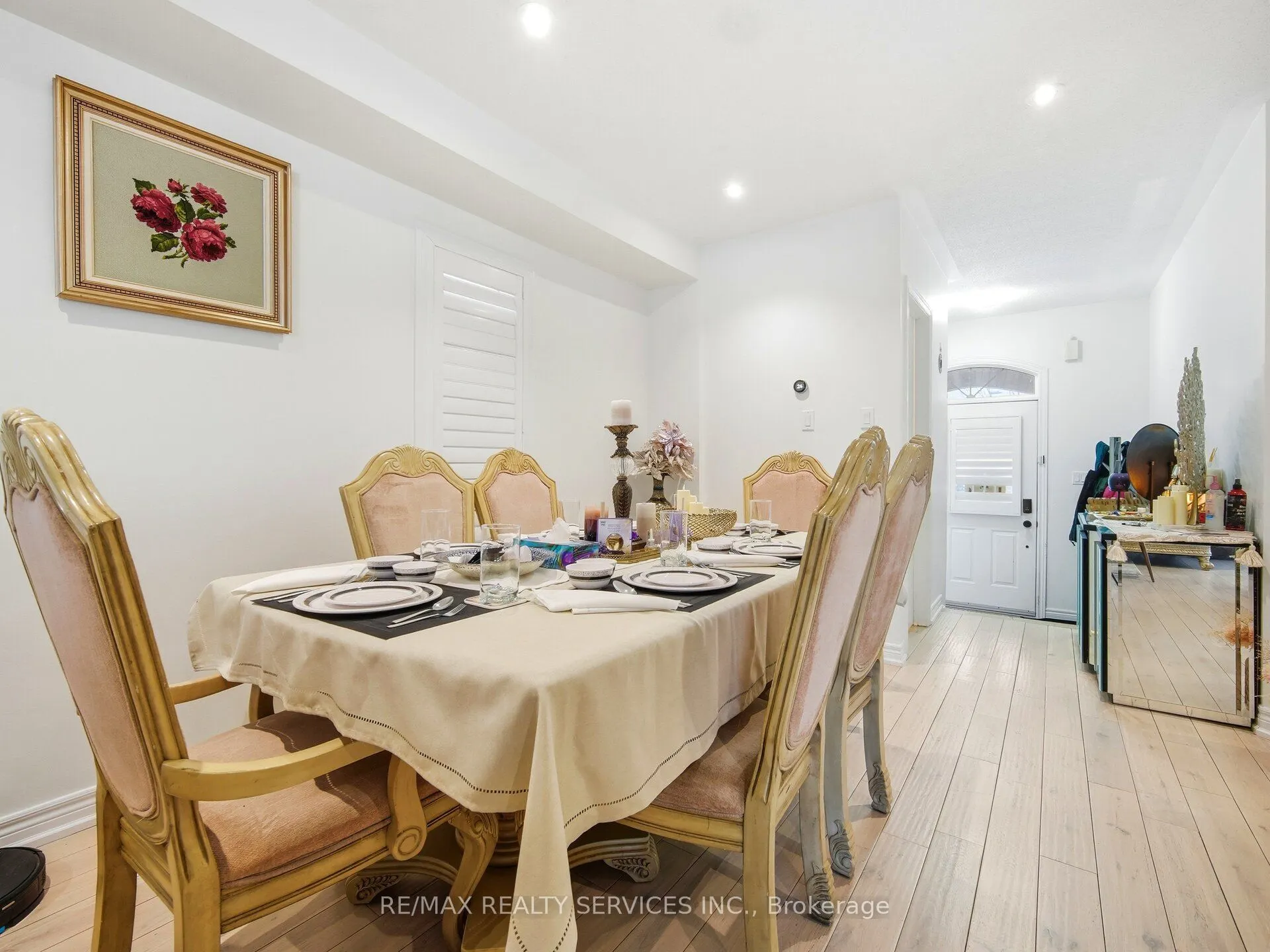 33 Sewells Lane