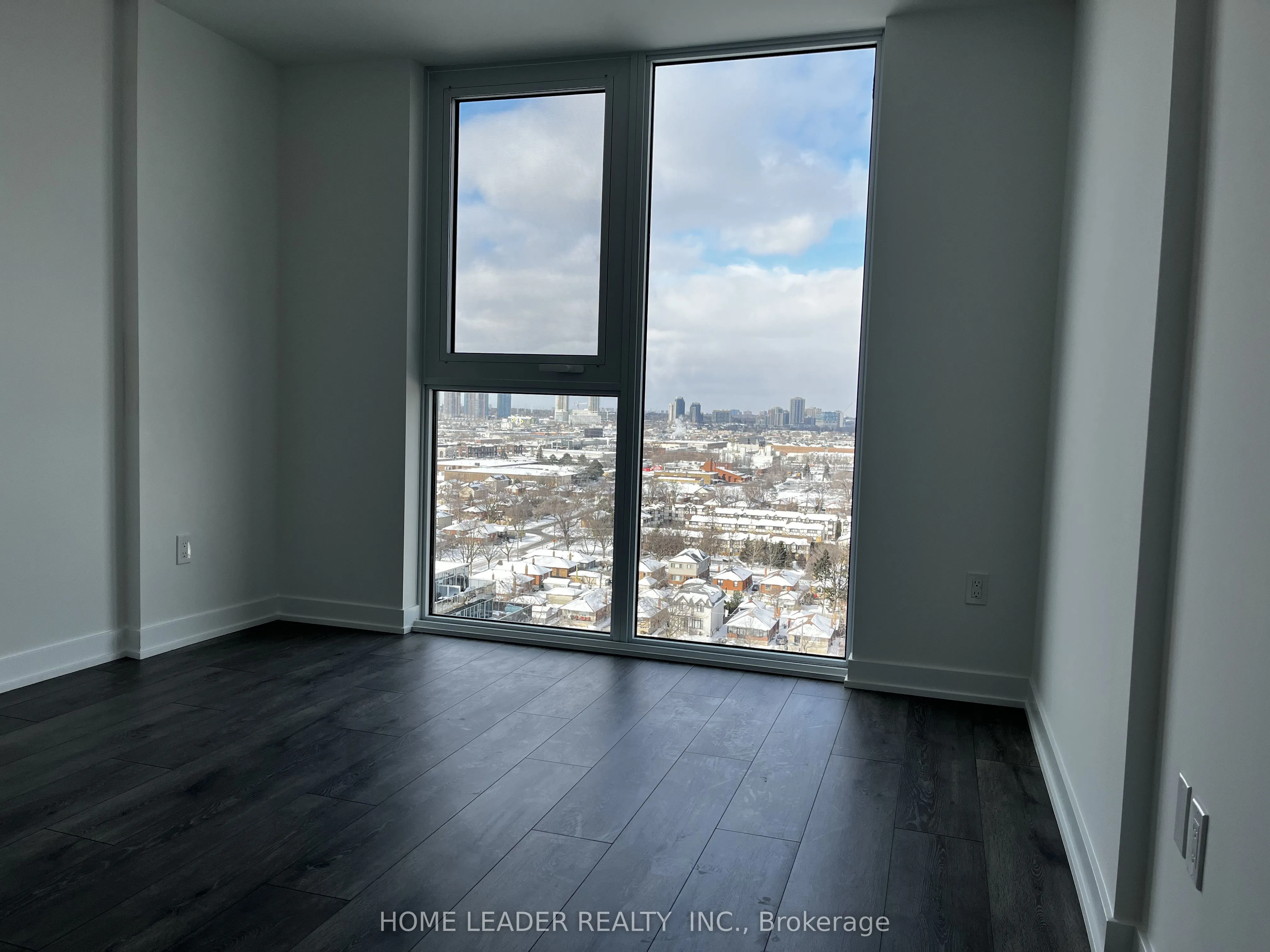 1007 The Queensway Street #1401