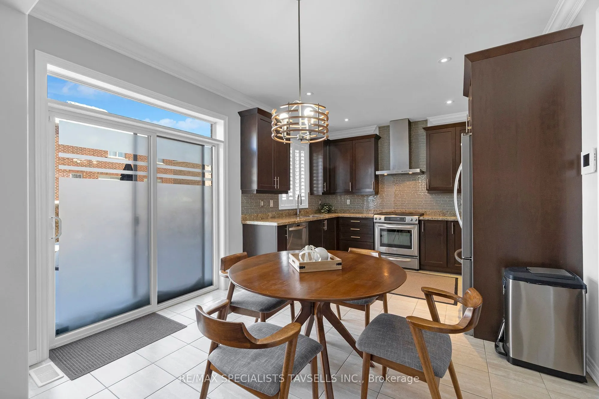 7 Snellview Boulevard