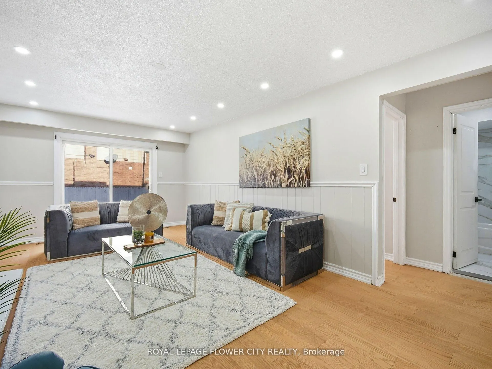 25 Abell Drive