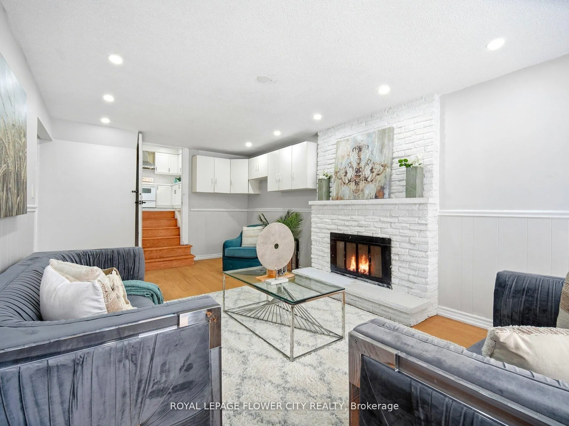 25 Abell Drive