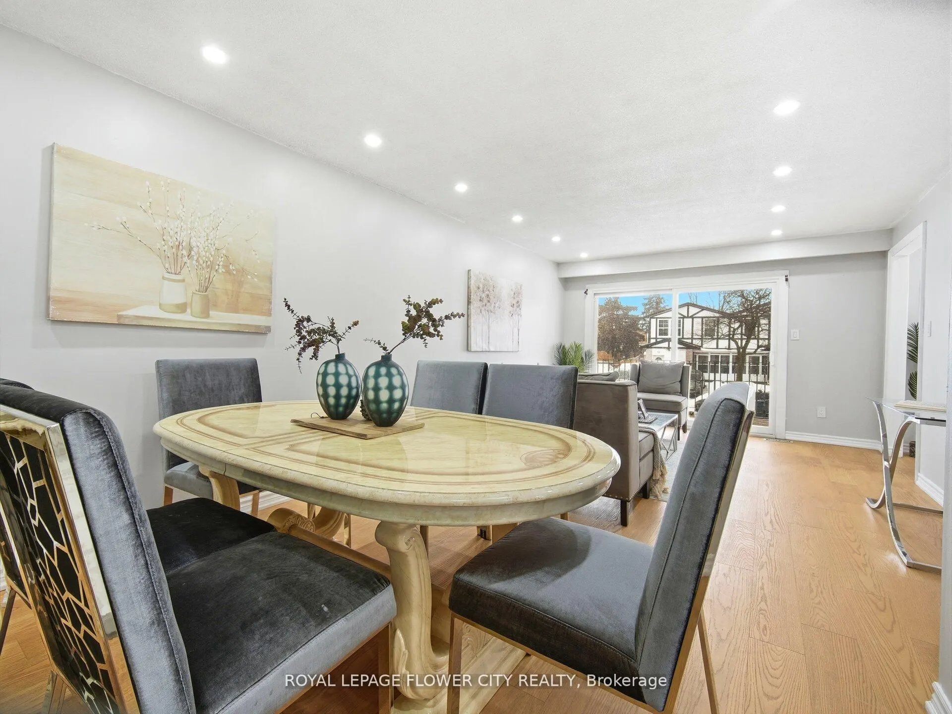 25 Abell Drive
