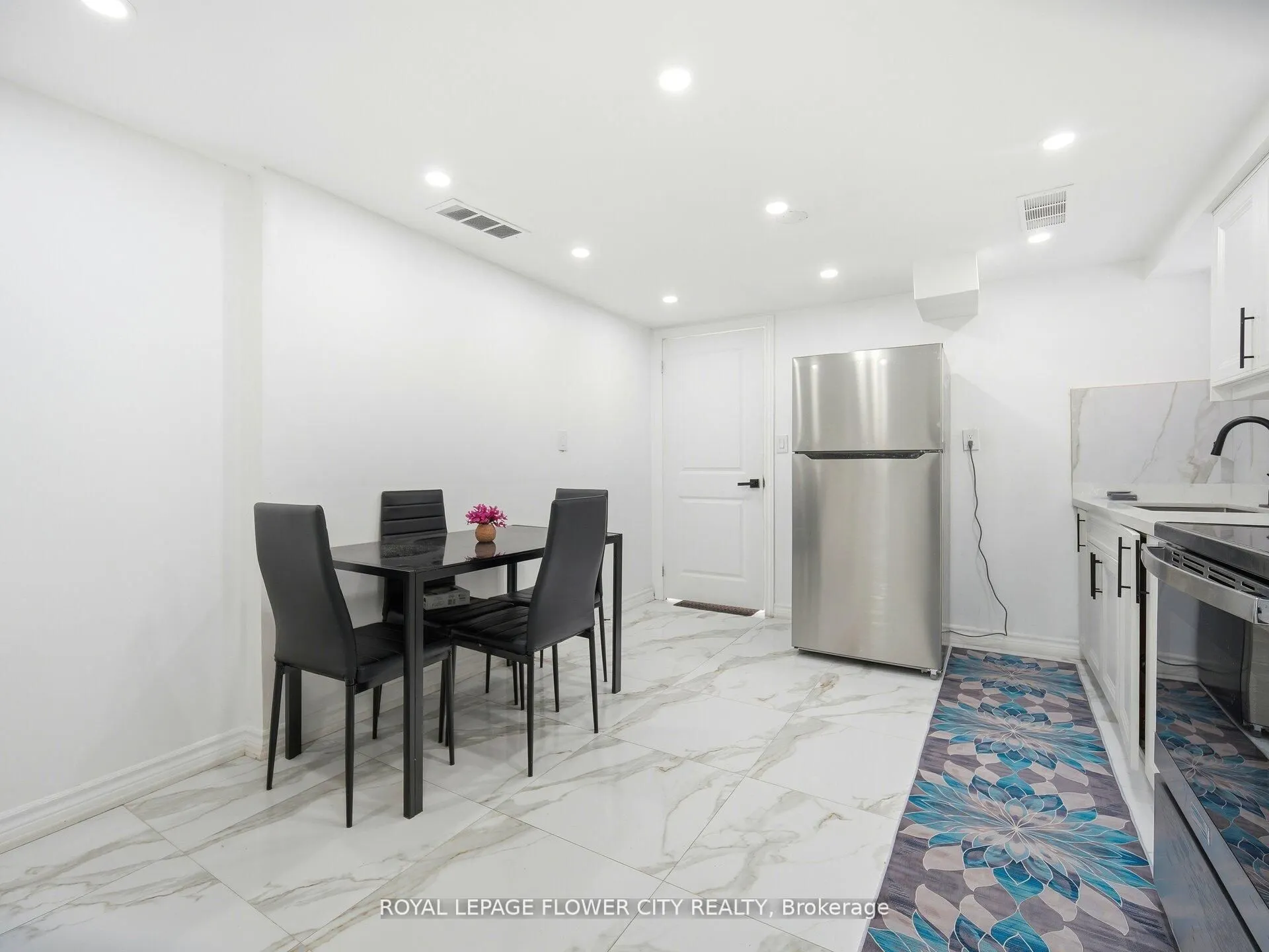 25 Abell Drive