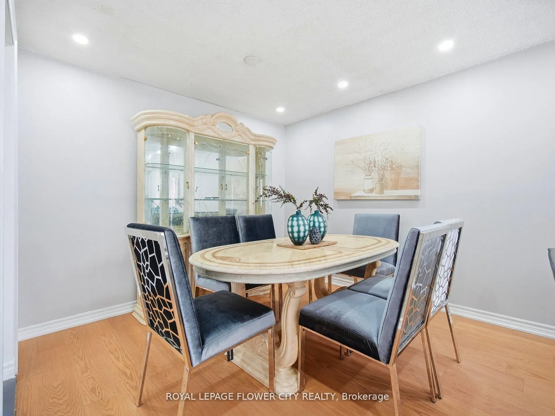 25 Abell Drive