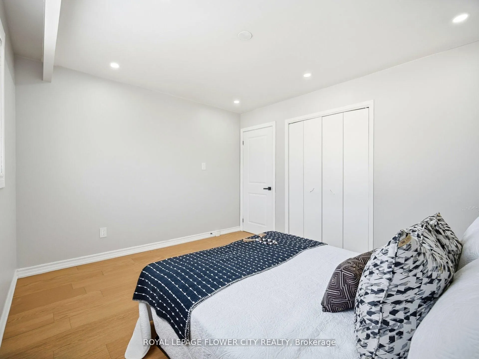 25 Abell Drive