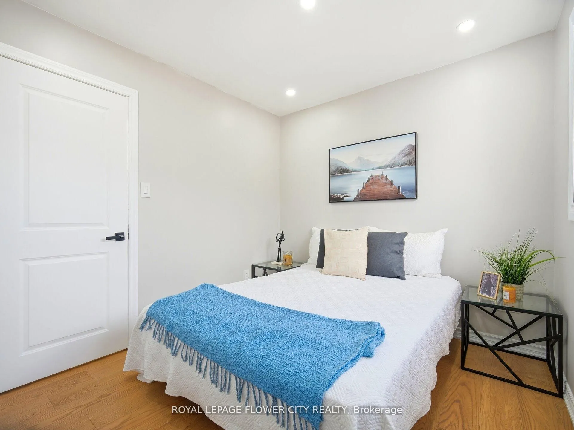 25 Abell Drive