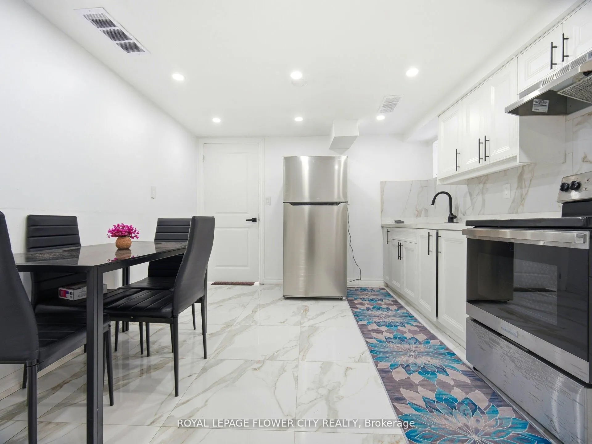 25 Abell Drive