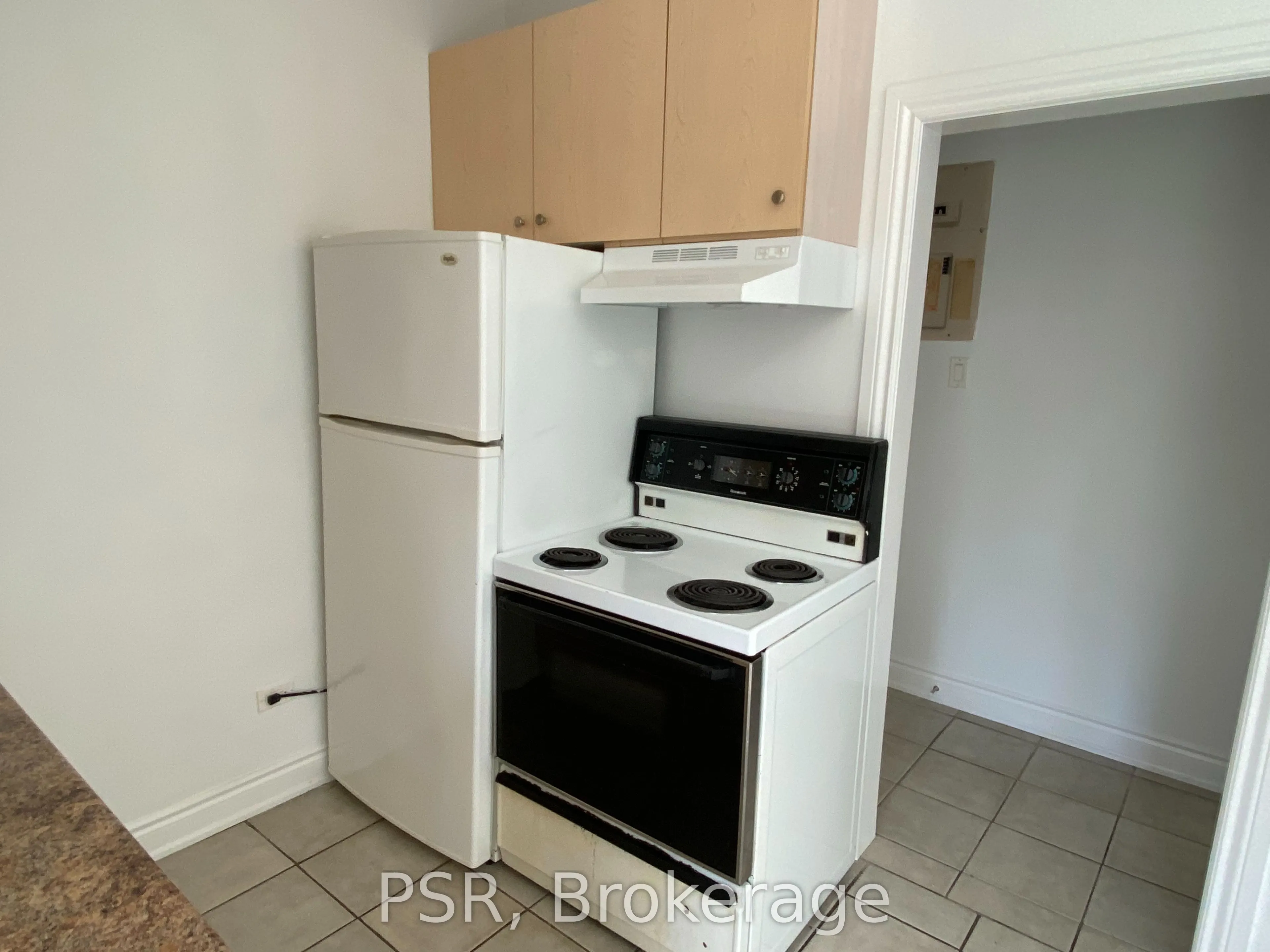 3110 Lake Shore Boulevard W #2