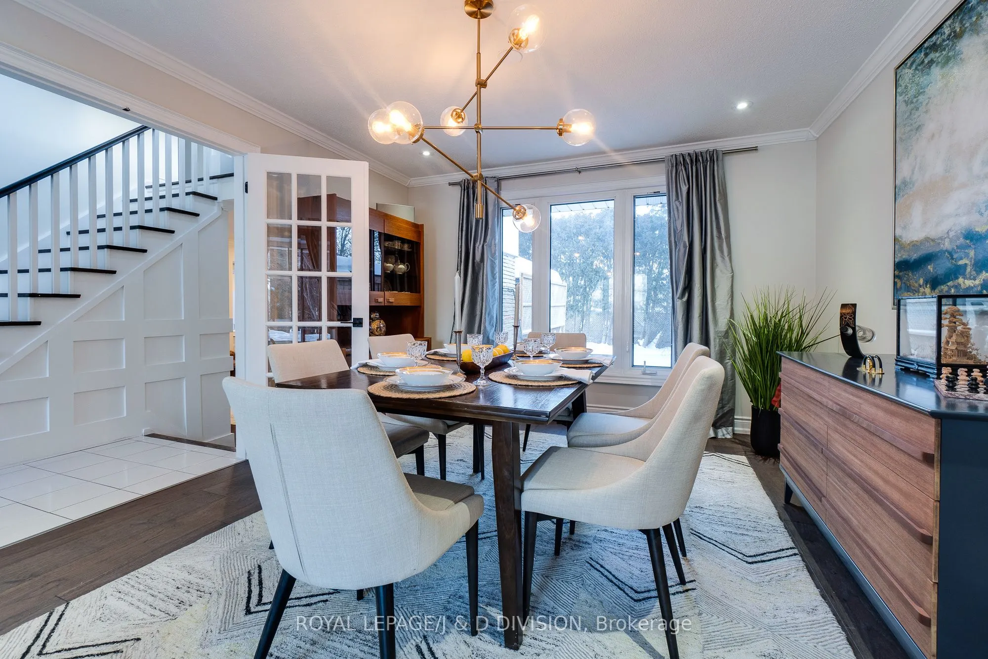 365 Lynn Place