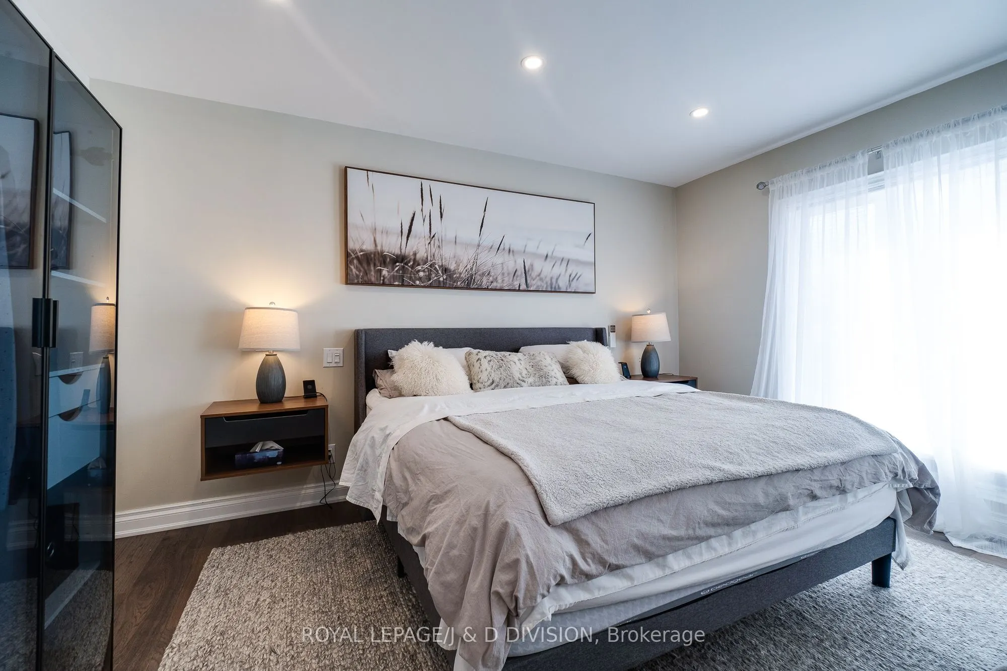 365 Lynn Place
