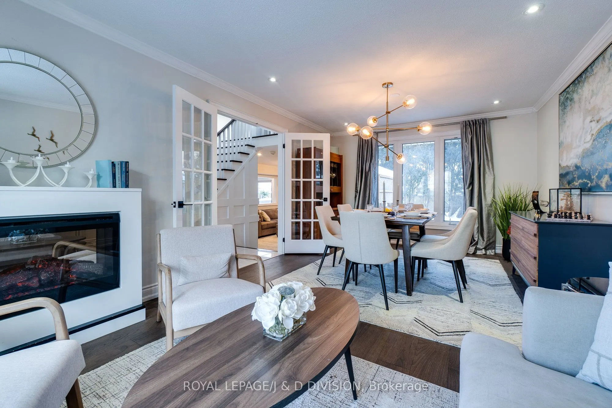 365 Lynn Place