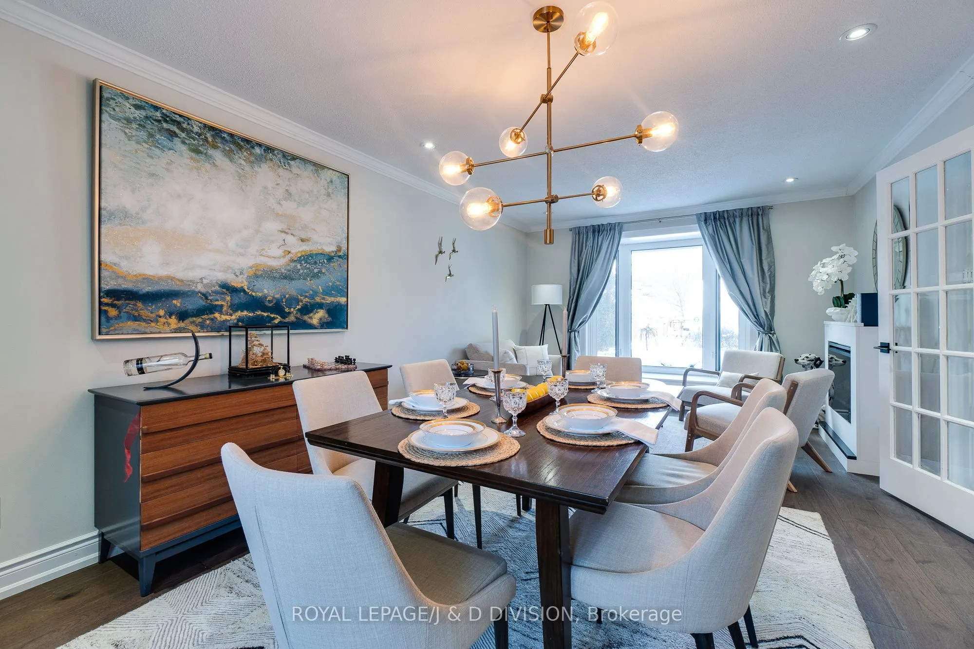 365 Lynn Place