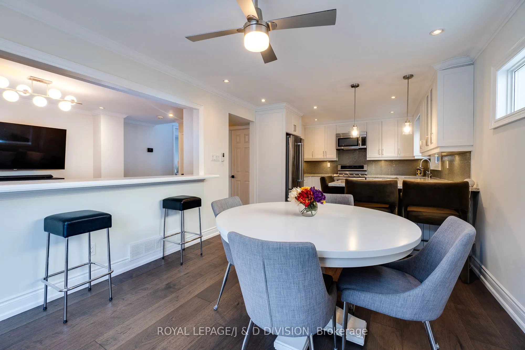 365 Lynn Place
