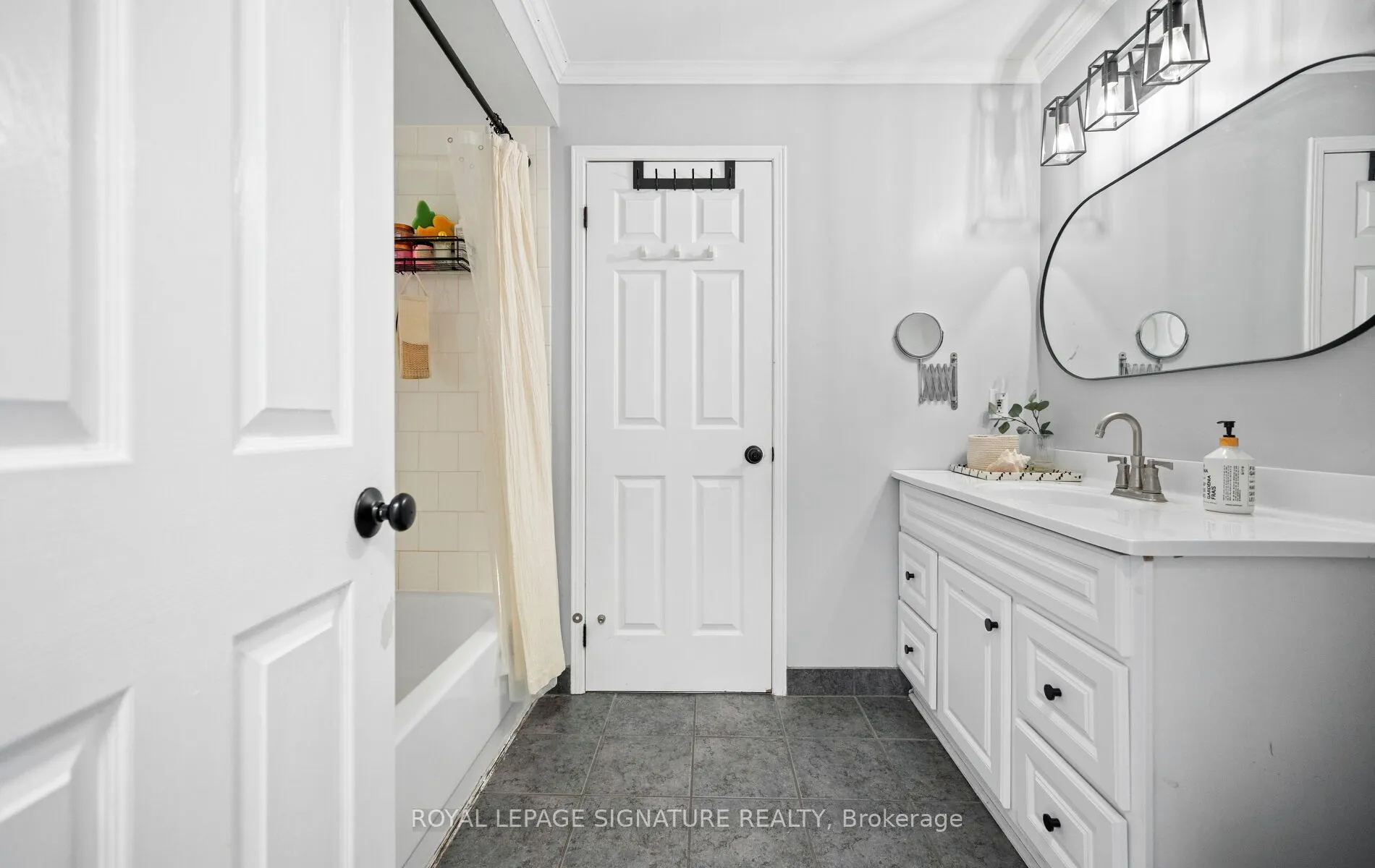 2110 Cleaver Avenue #242