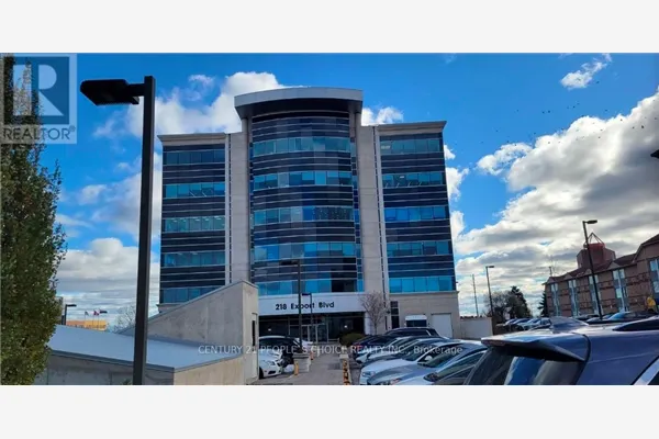 218 Export Boulevard E #412