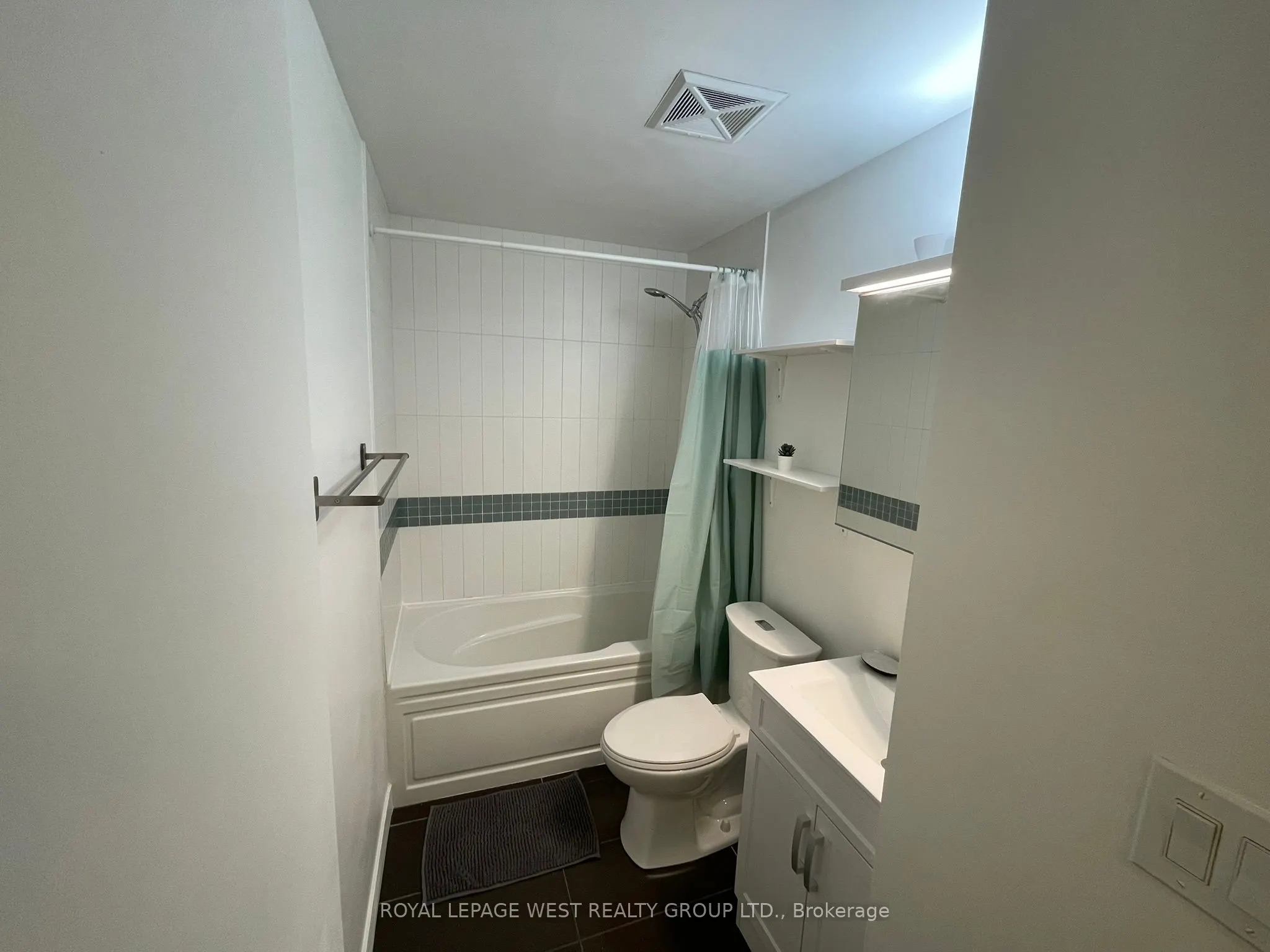 165 Legion Road N #1323