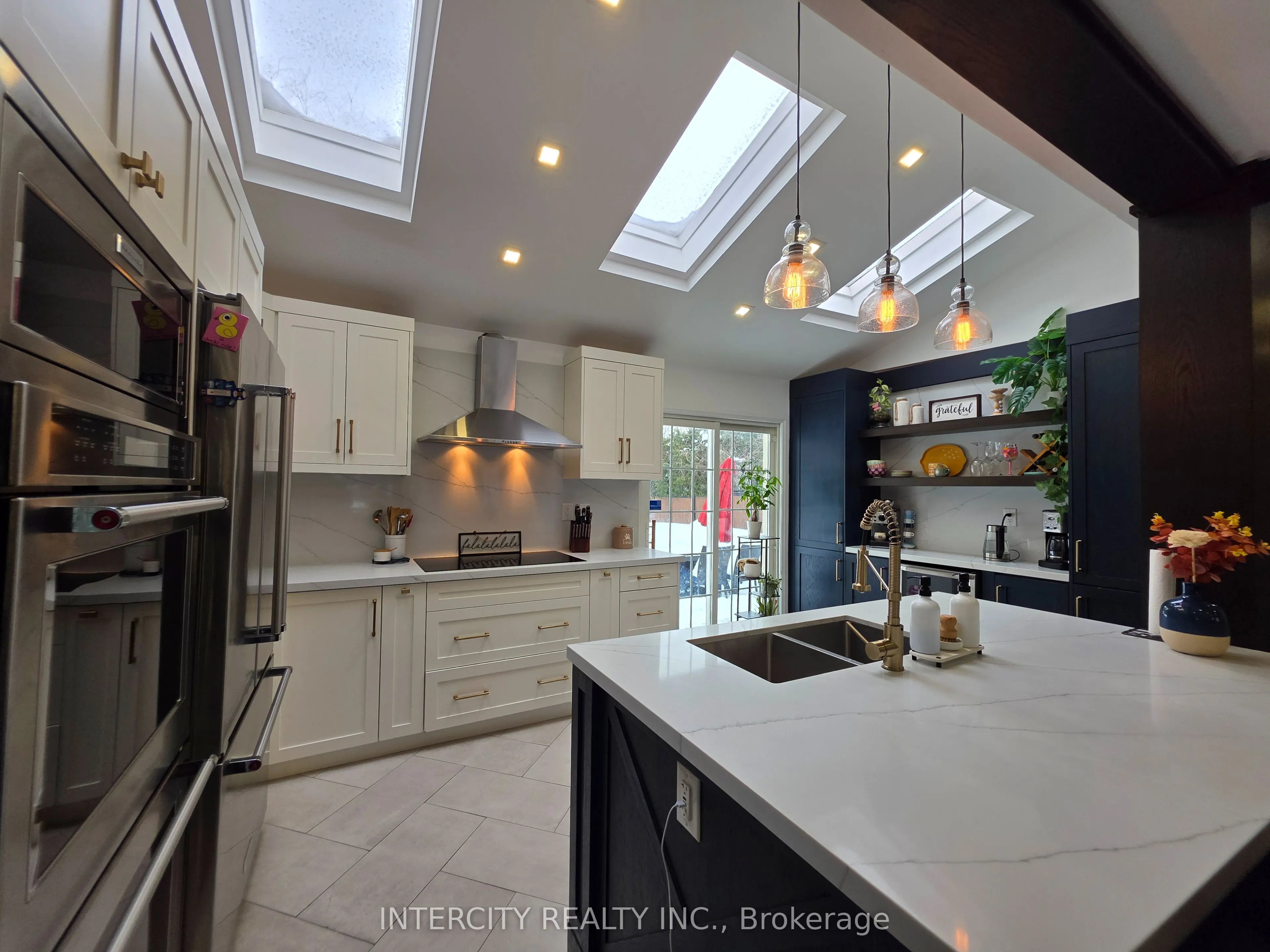172 Bell Air Drive