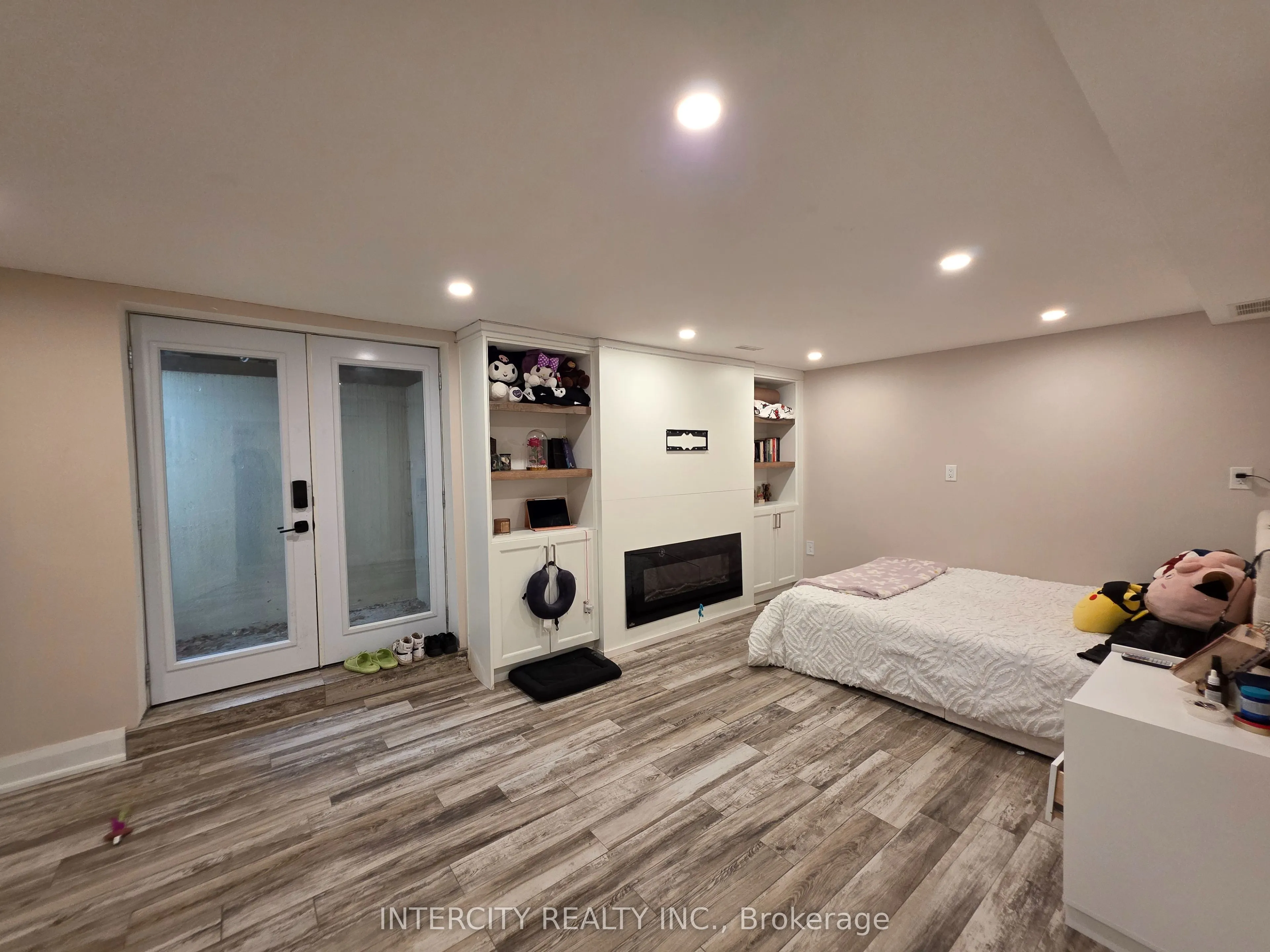 172 Bell Air Drive
